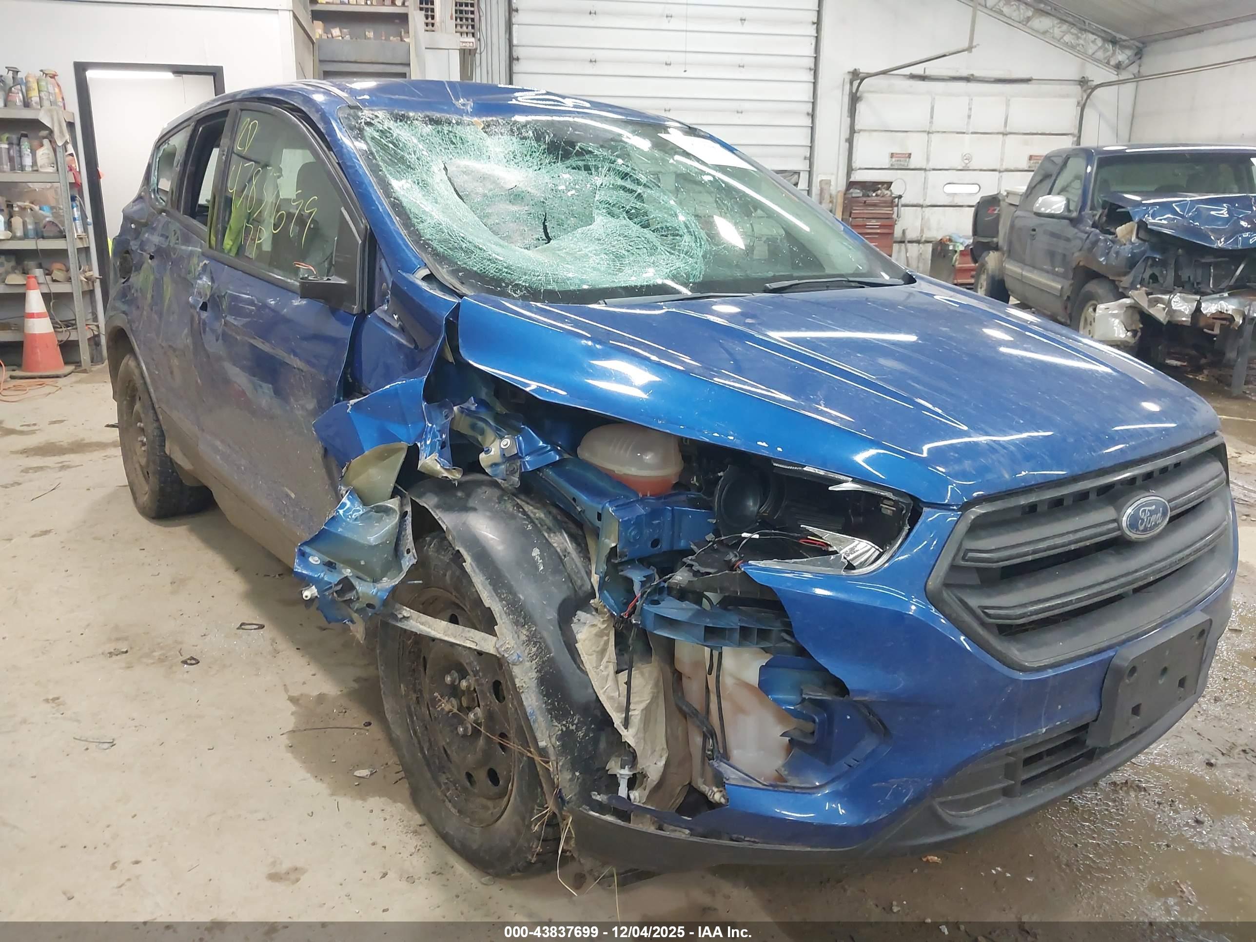 FORD ESCAPE image 6