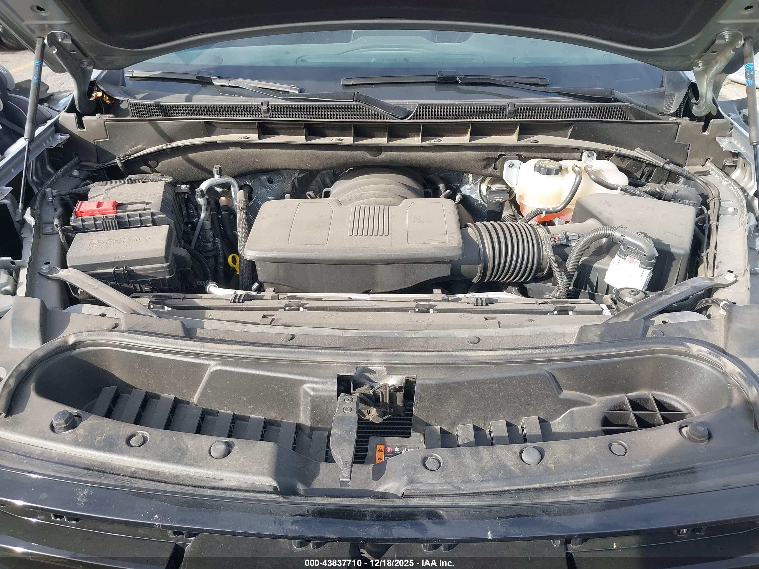 GMC YUKON image 10