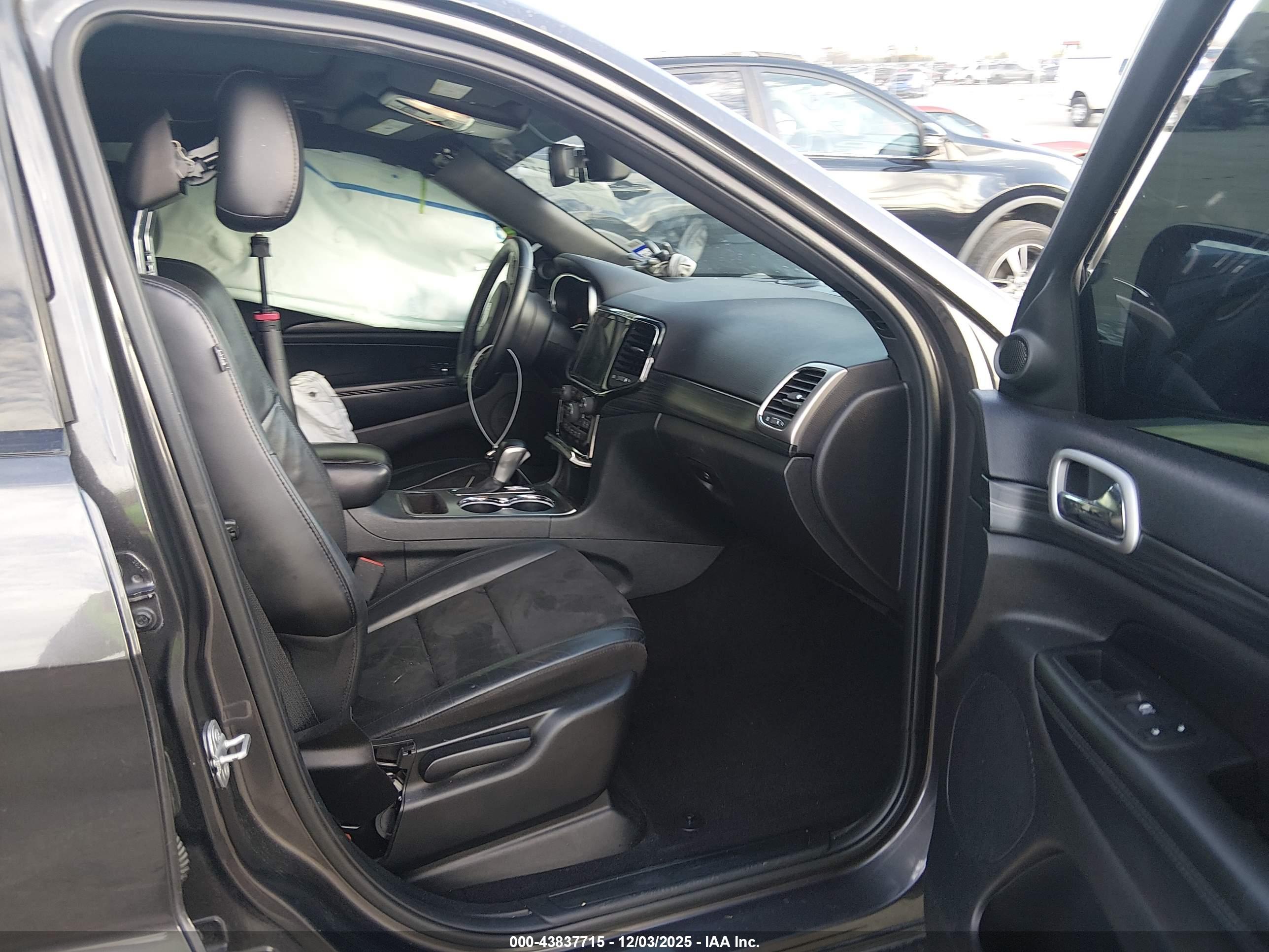 JEEP GRAND image 5