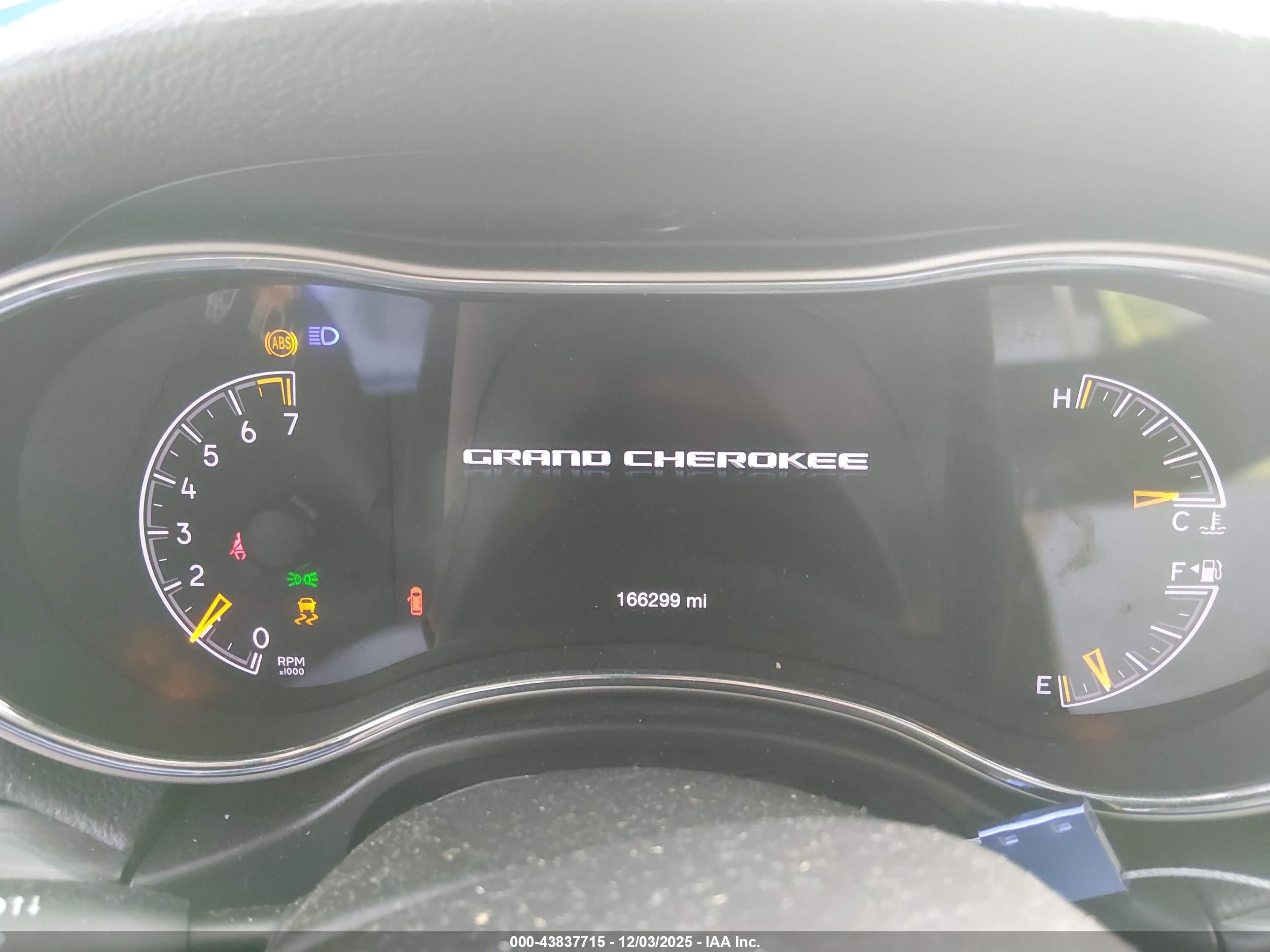 JEEP GRAND image 7