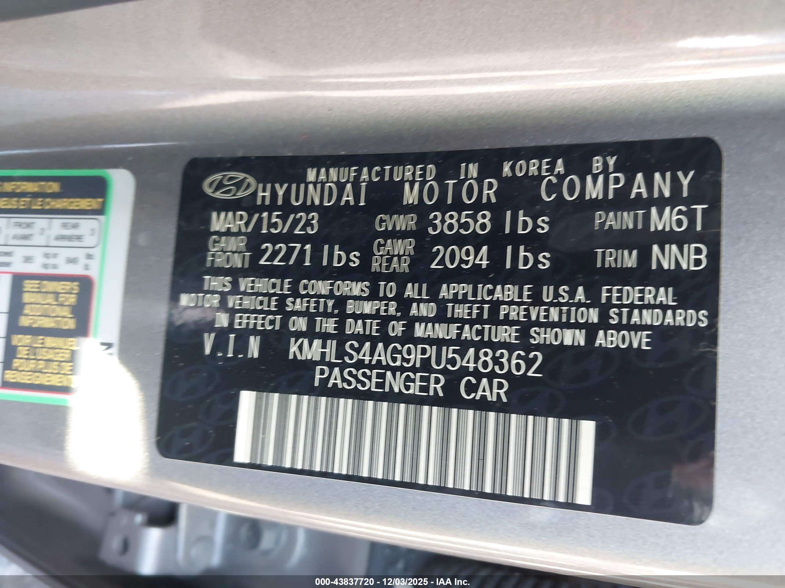 HYUNDAI ELANTRA image 9