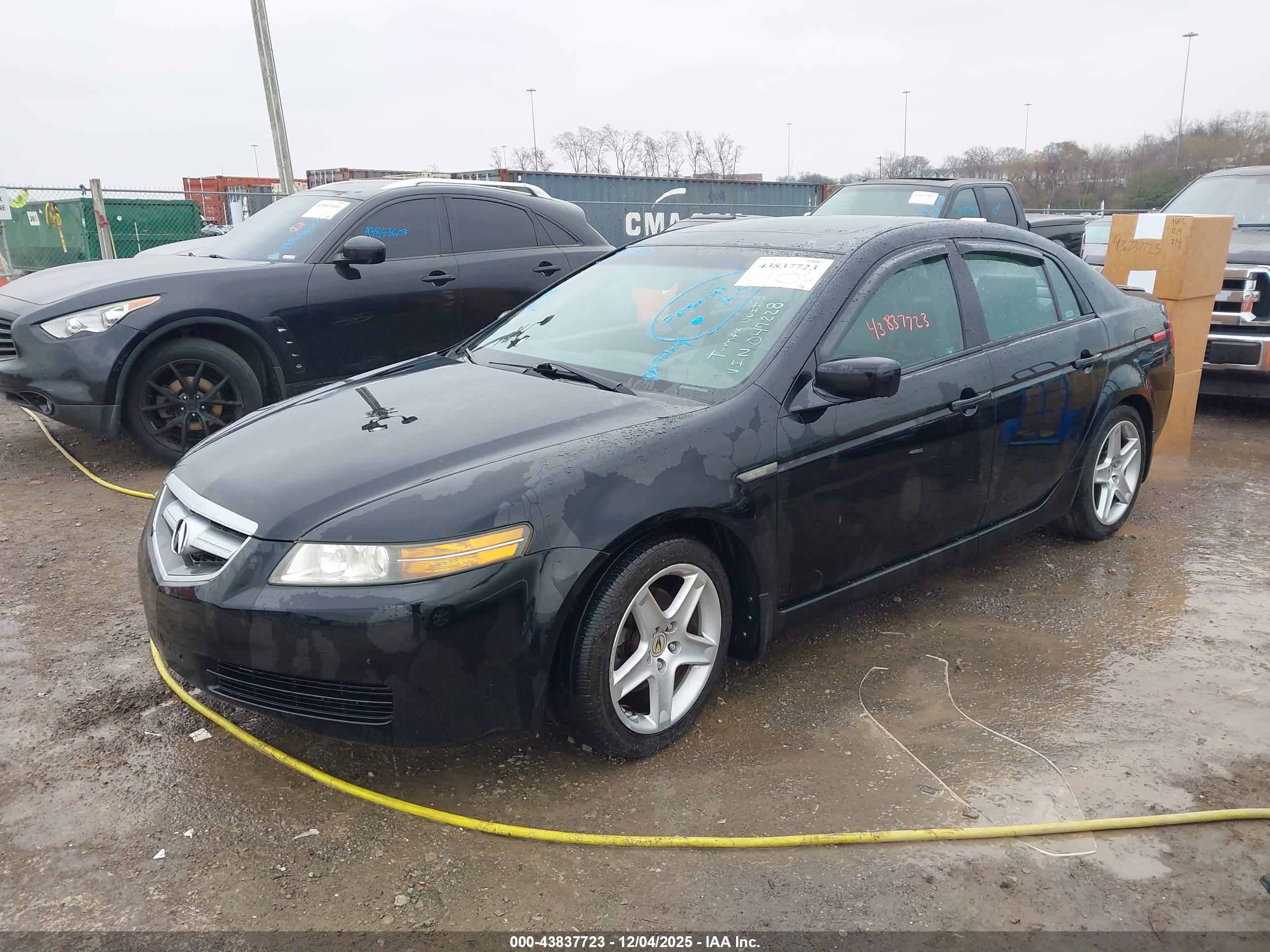 ACURA TL image 2