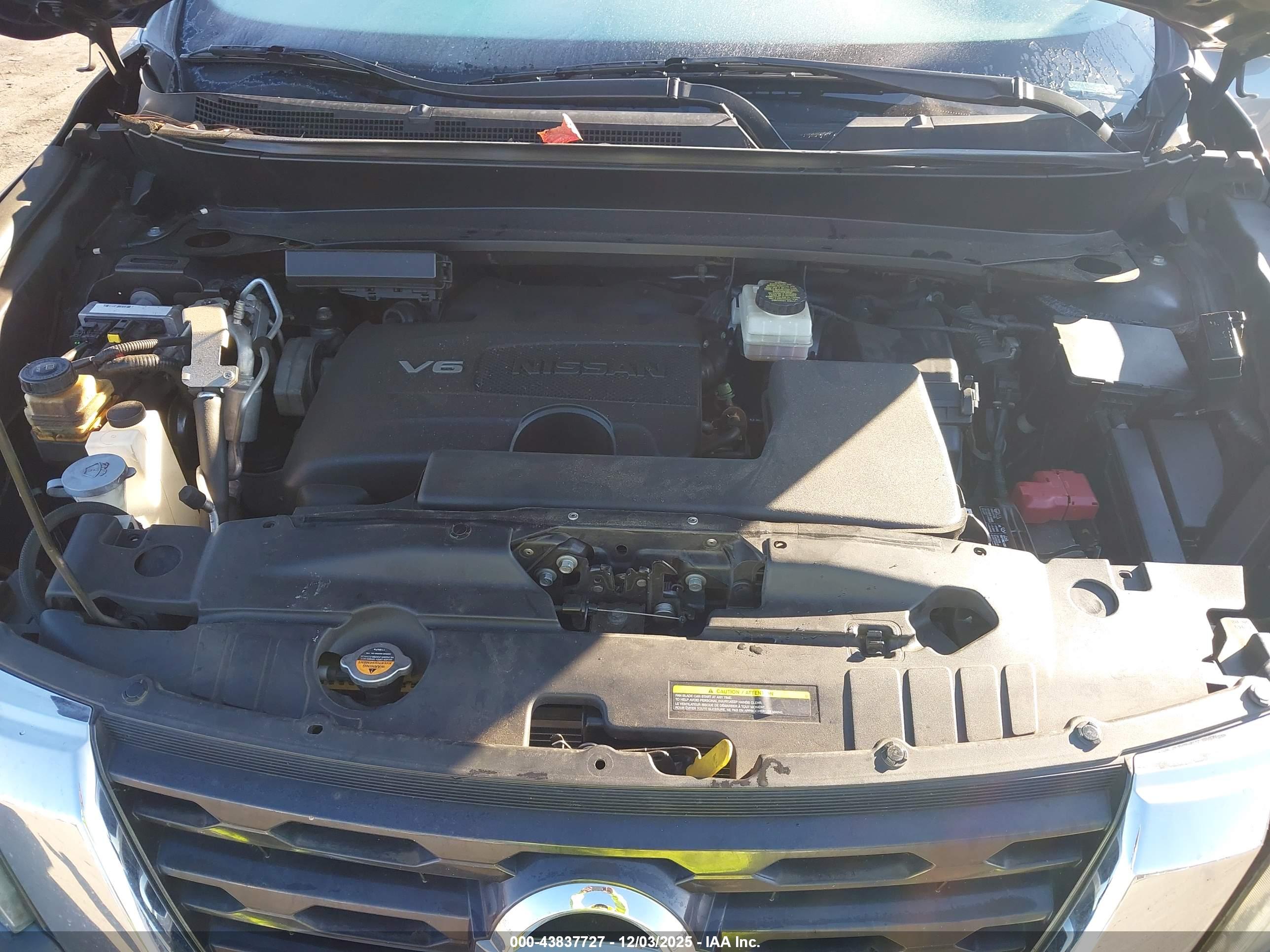 NISSAN PATHFINDER image 10