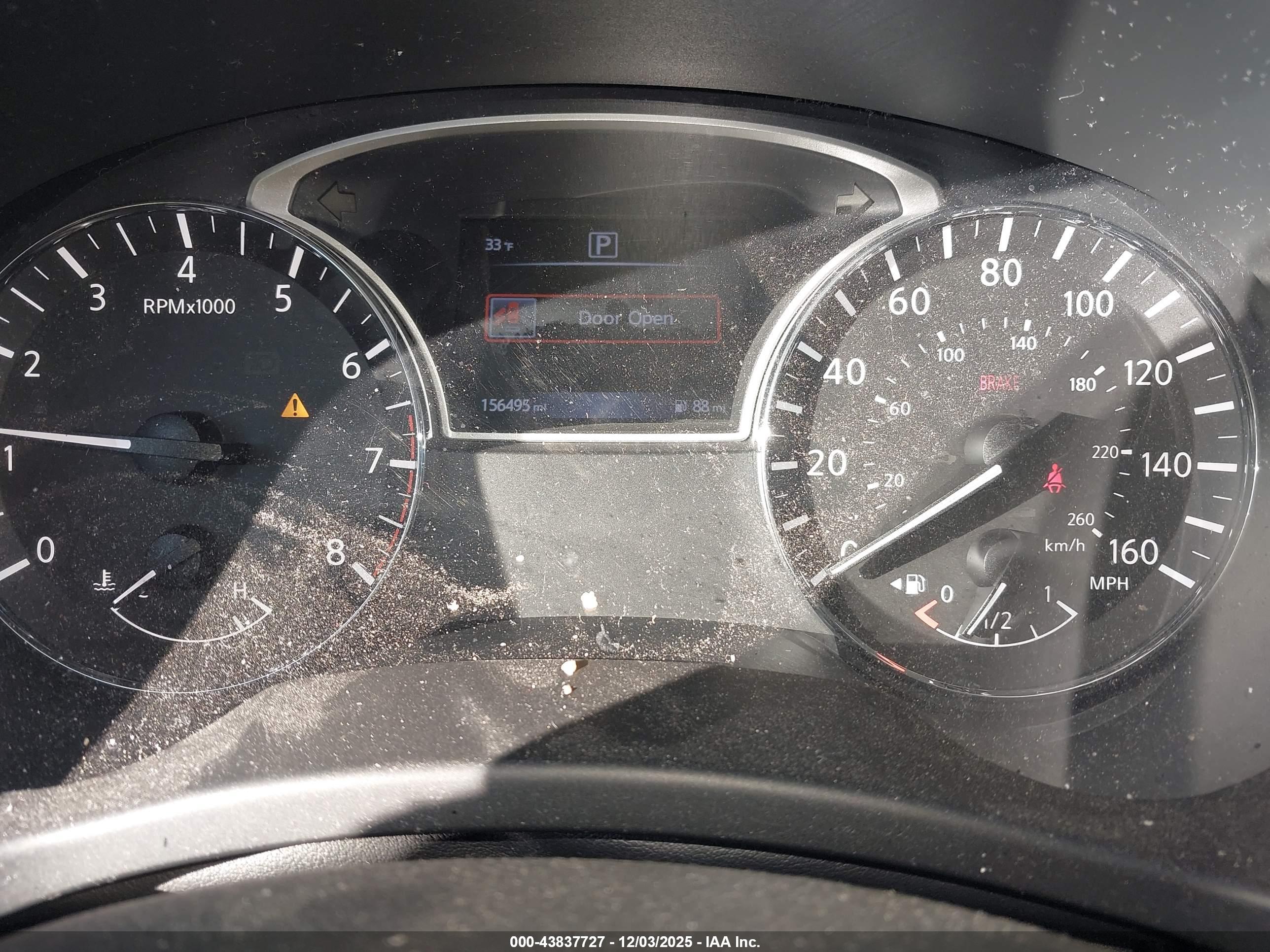 NISSAN PATHFINDER image 7