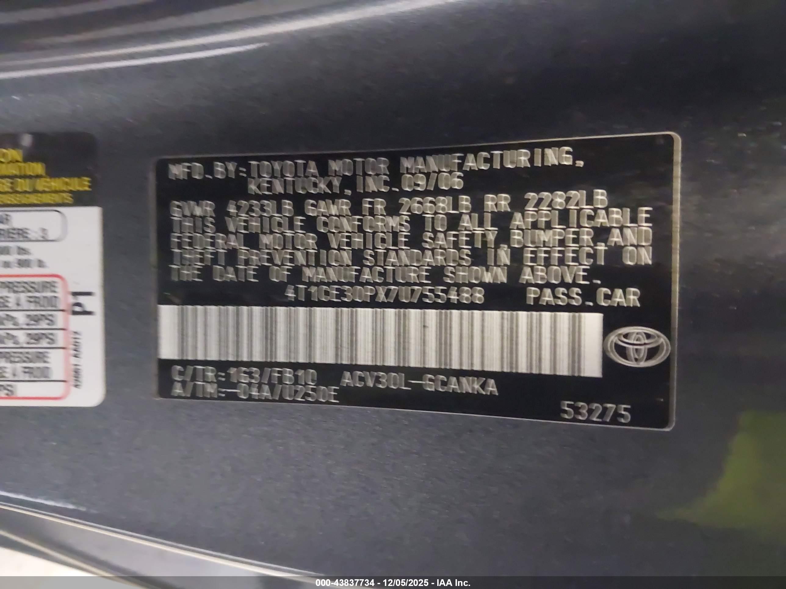 TOYOTA CAMRY image 9