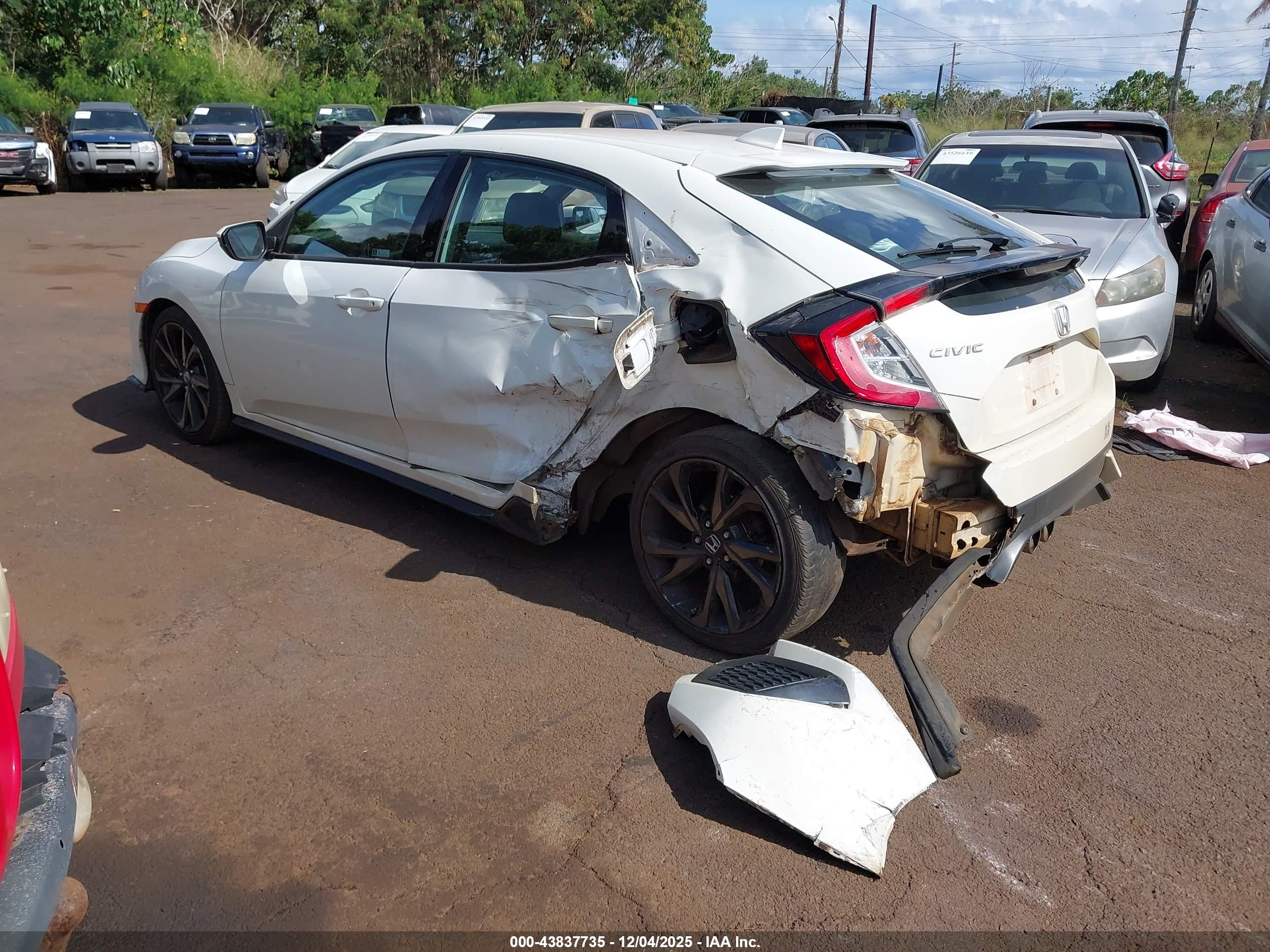 HONDA CIVIC image 3