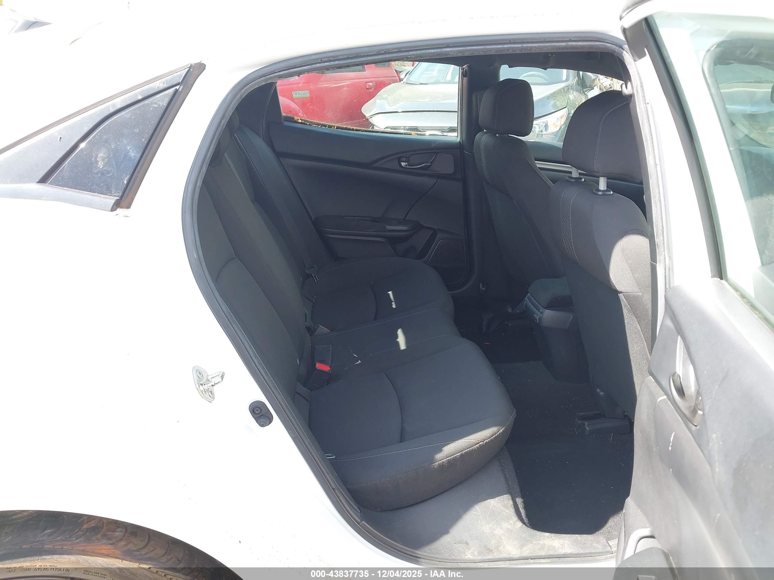 HONDA CIVIC image 8