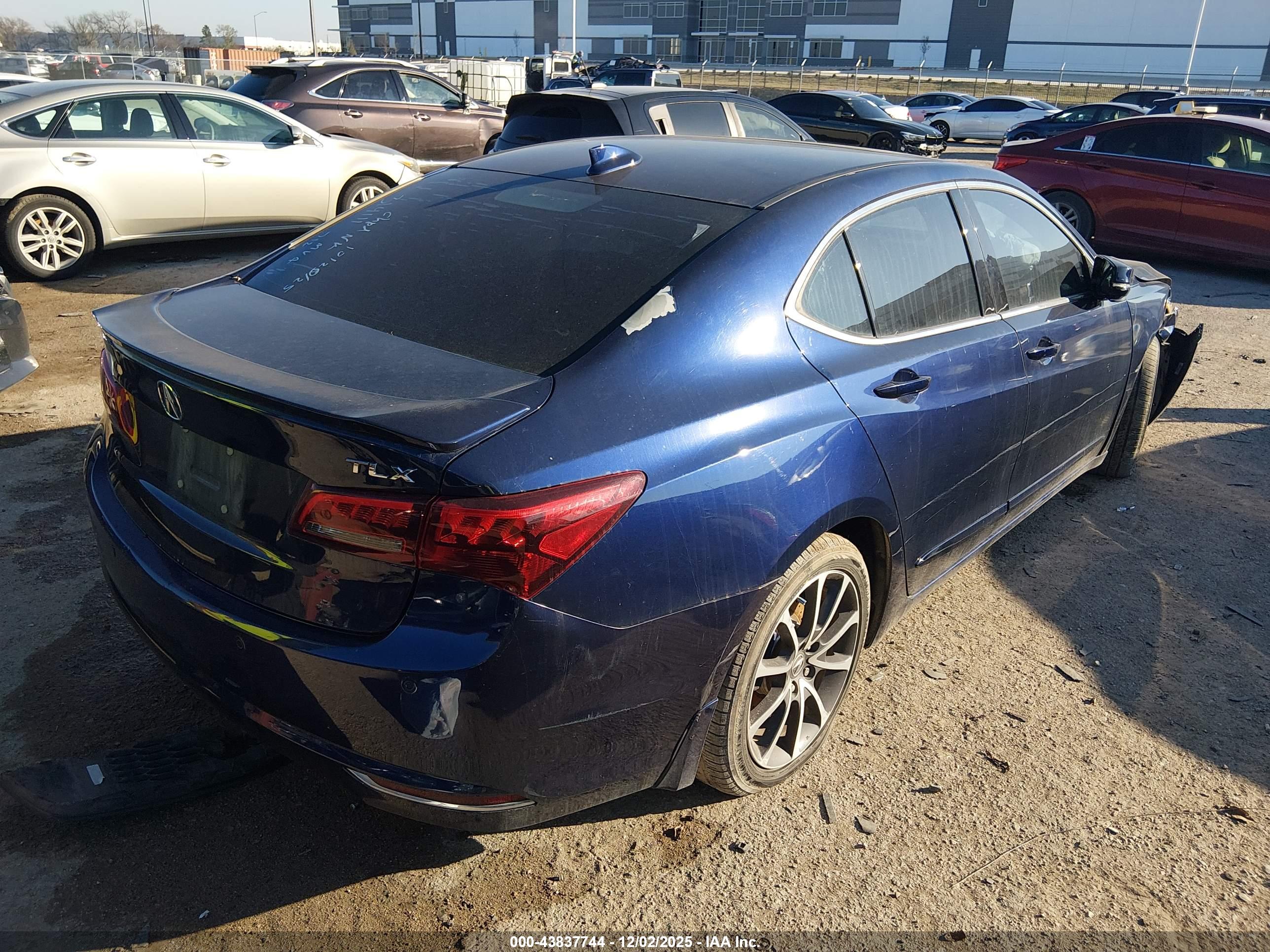 ACURA TLX image 4