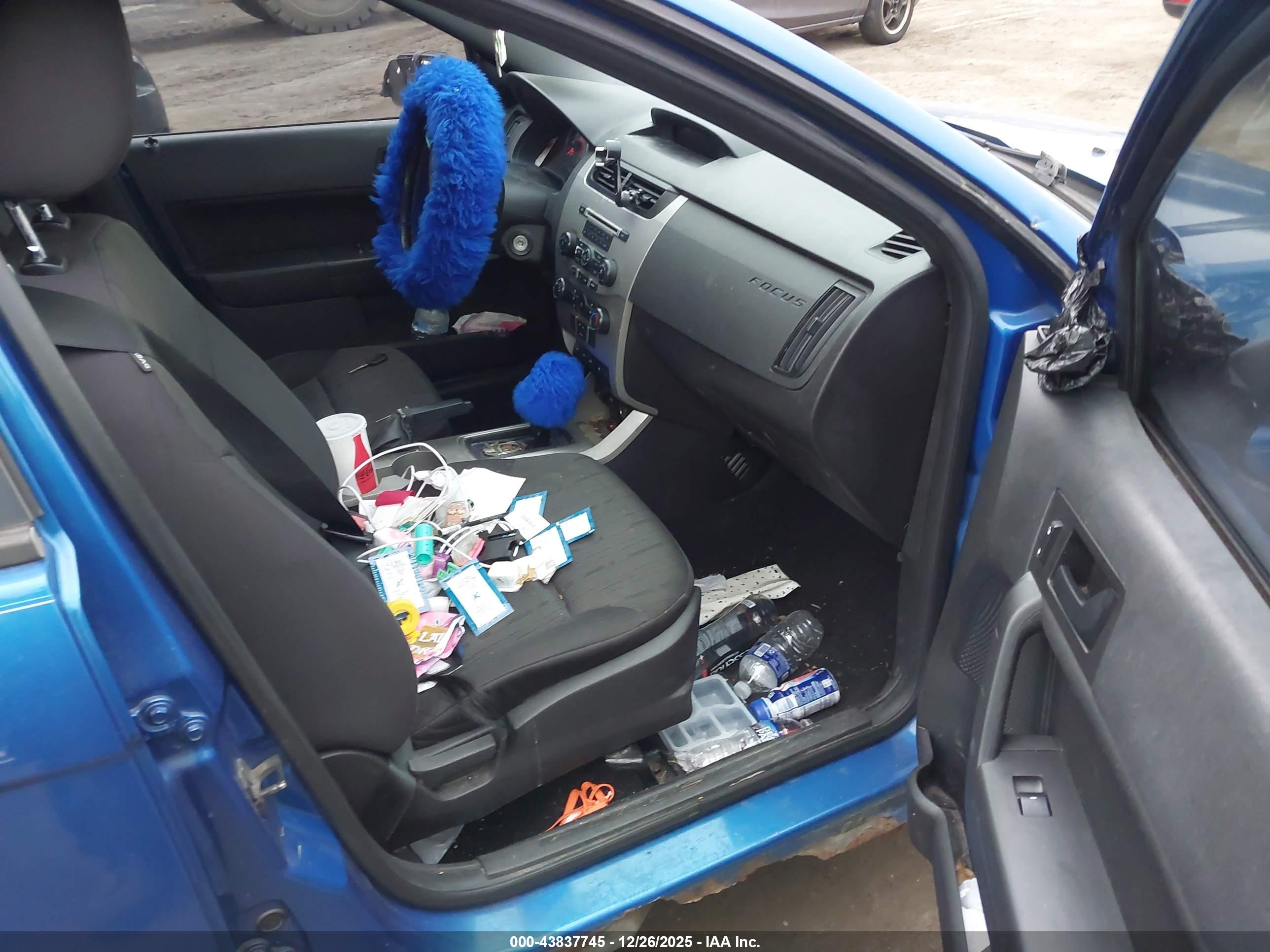FORD FOCUS image 5