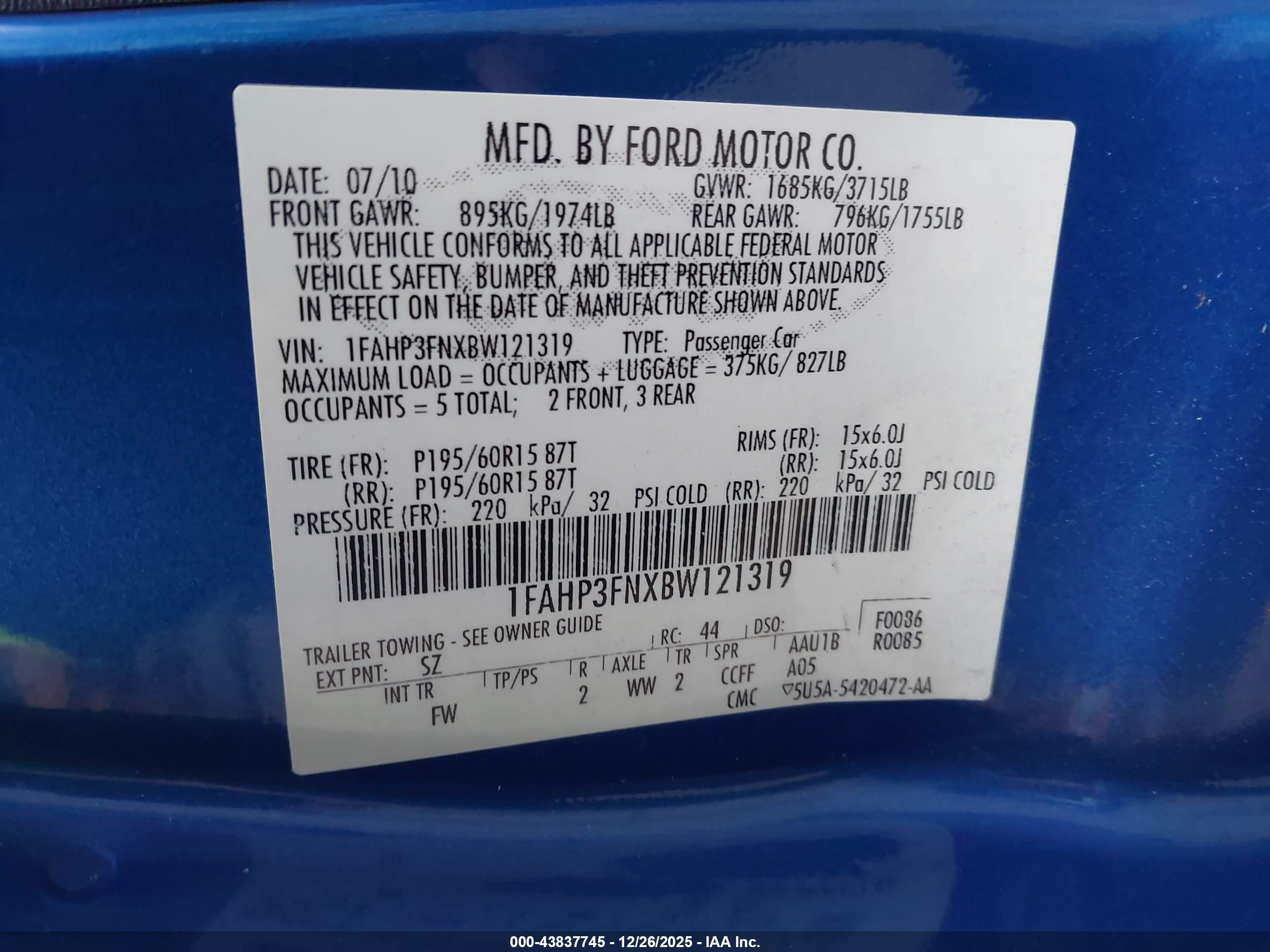 FORD FOCUS image 9