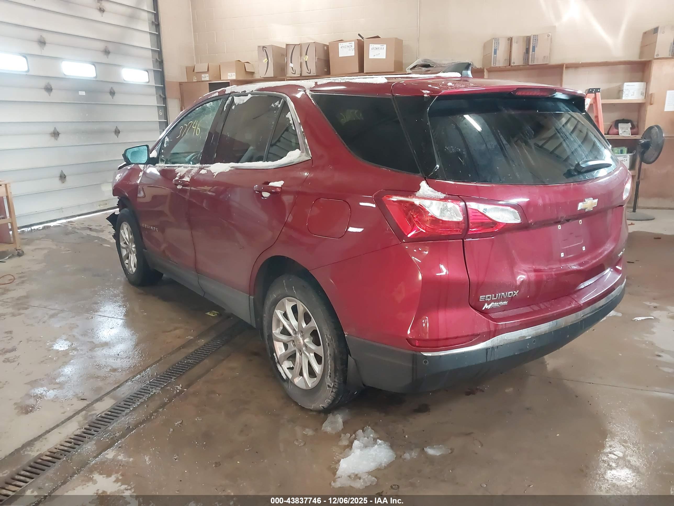 CHEVROLET EQUINOX image 3