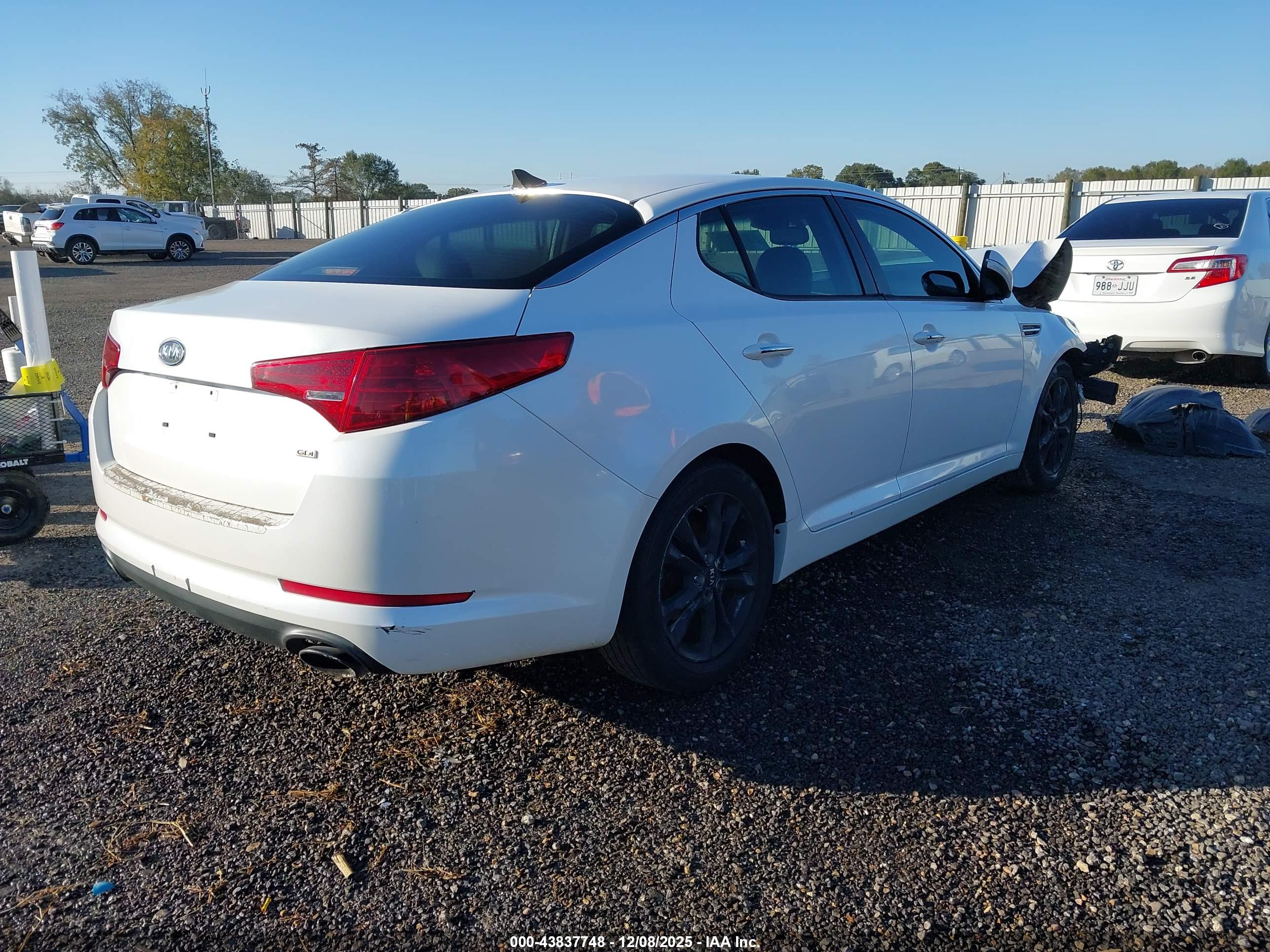 KIA OPTIMA image 4