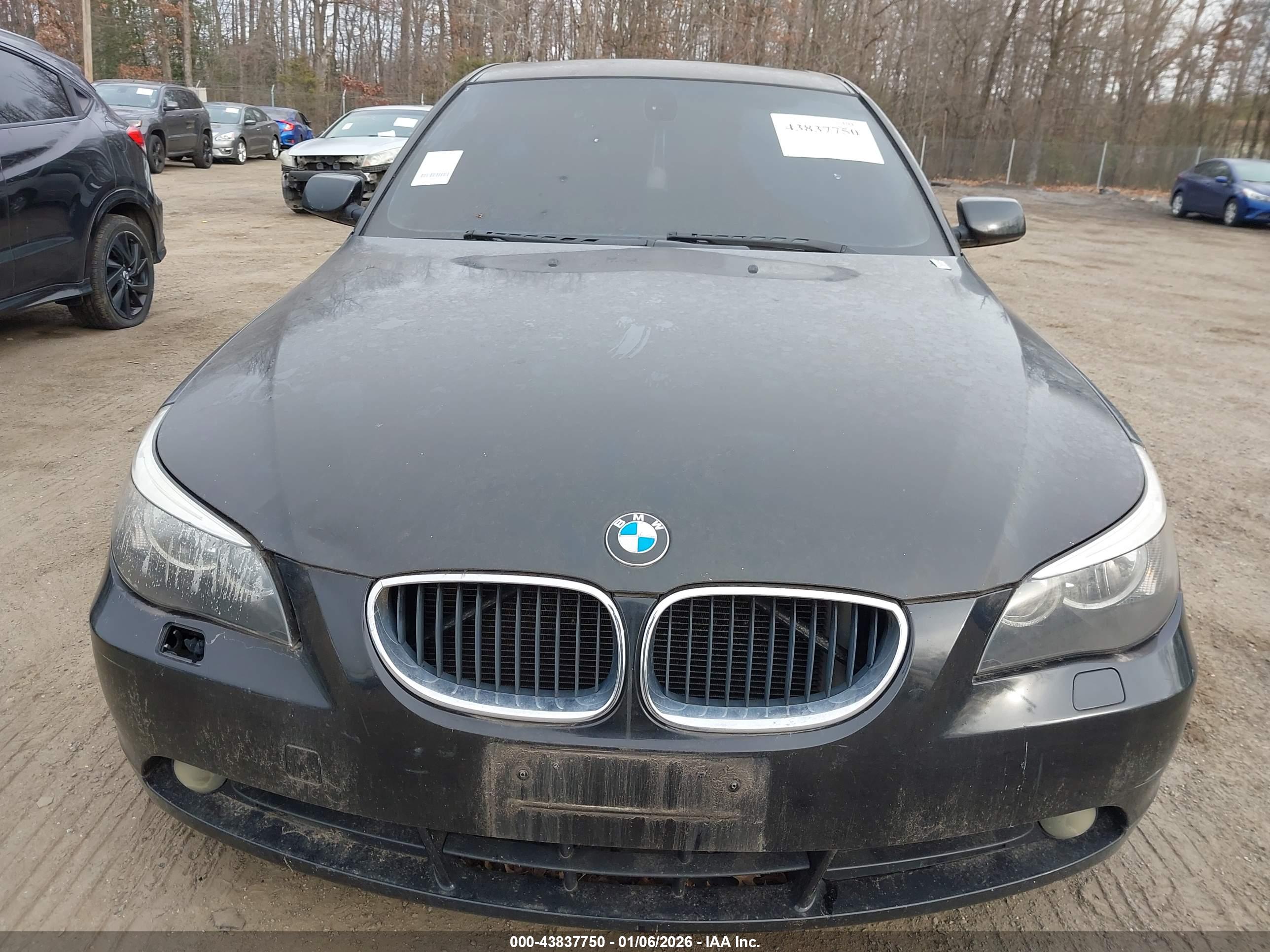 BMW 530I image 10
