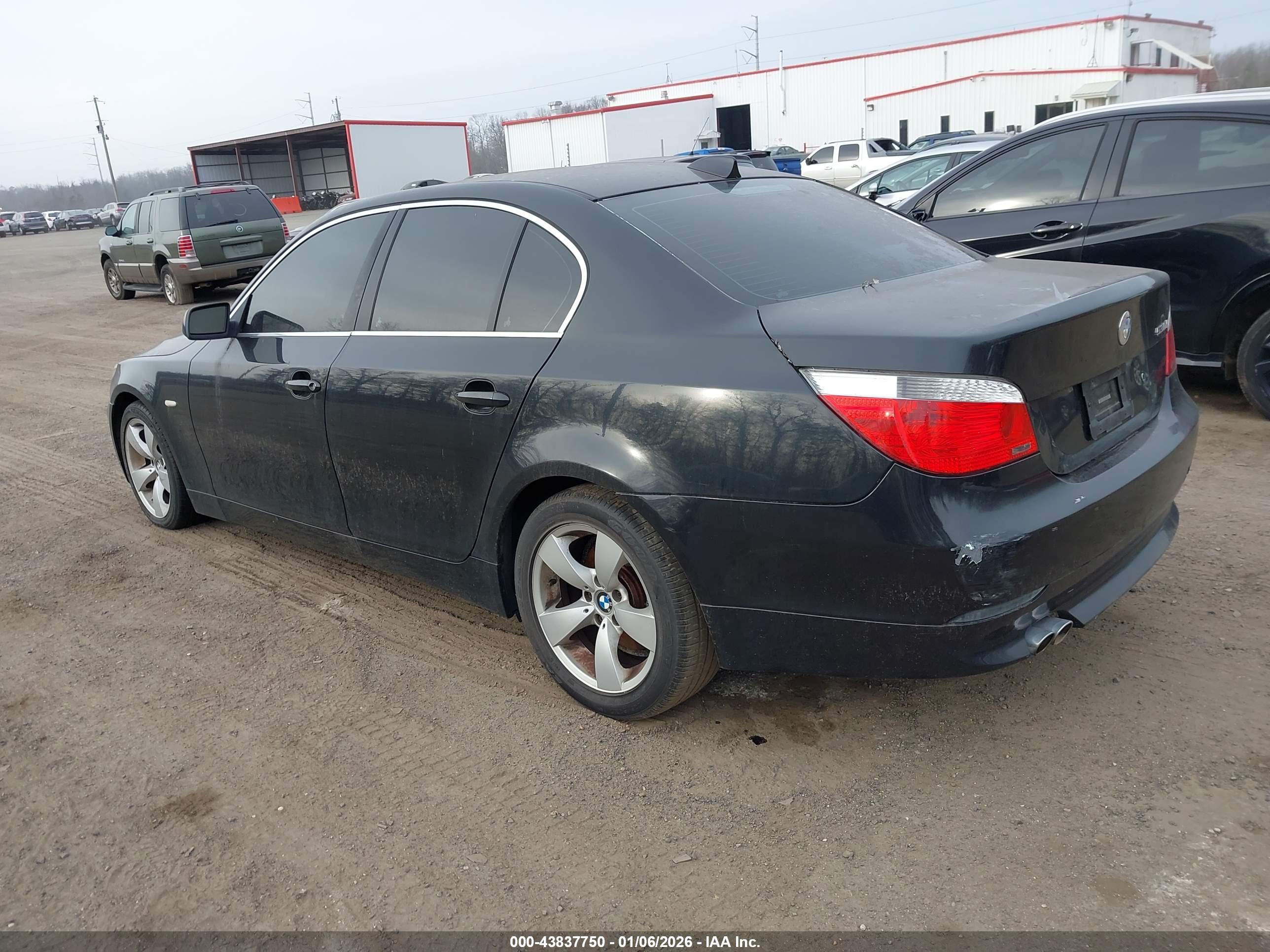 BMW 530I image 3