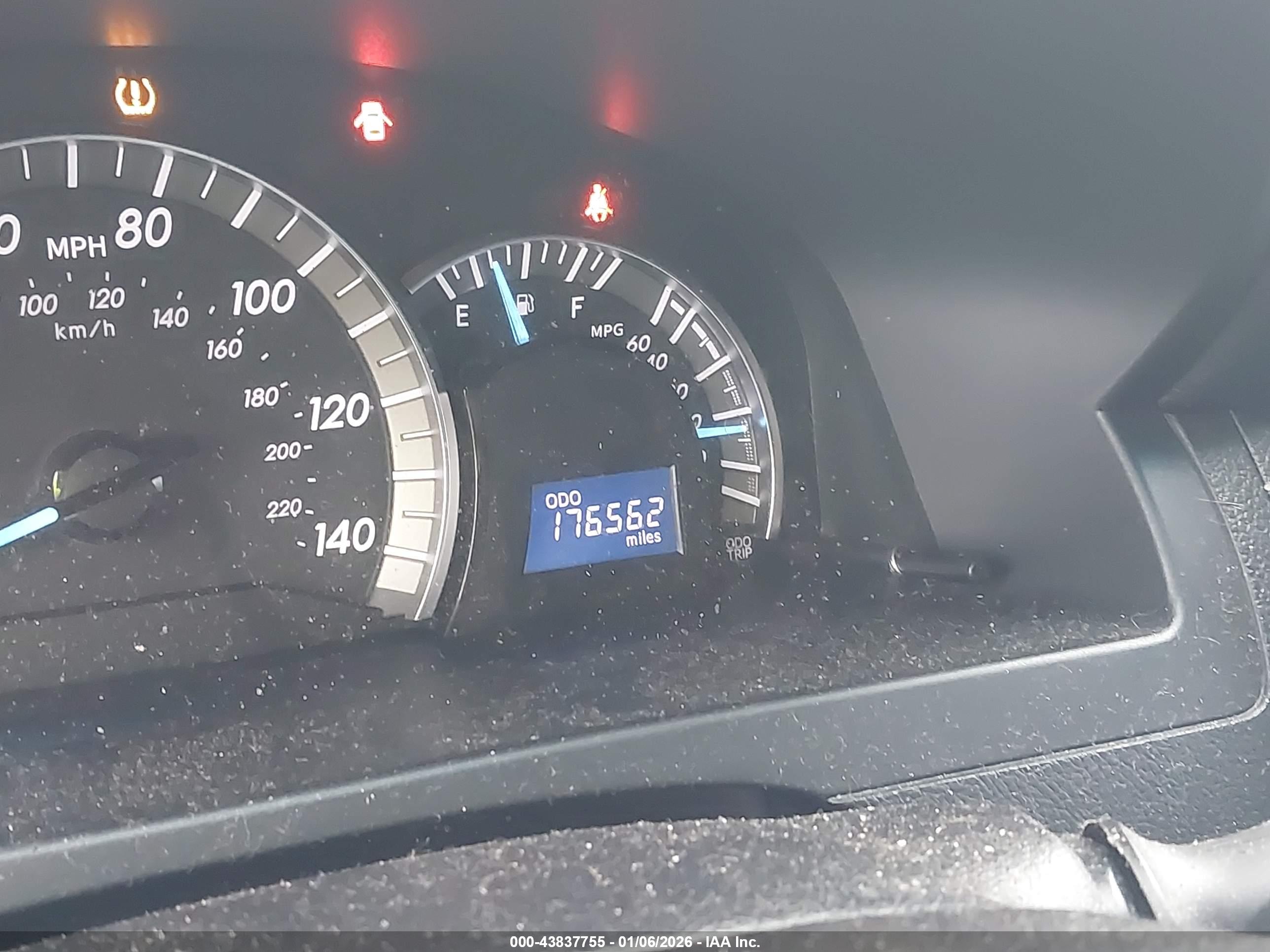 TOYOTA CAMRY image 7