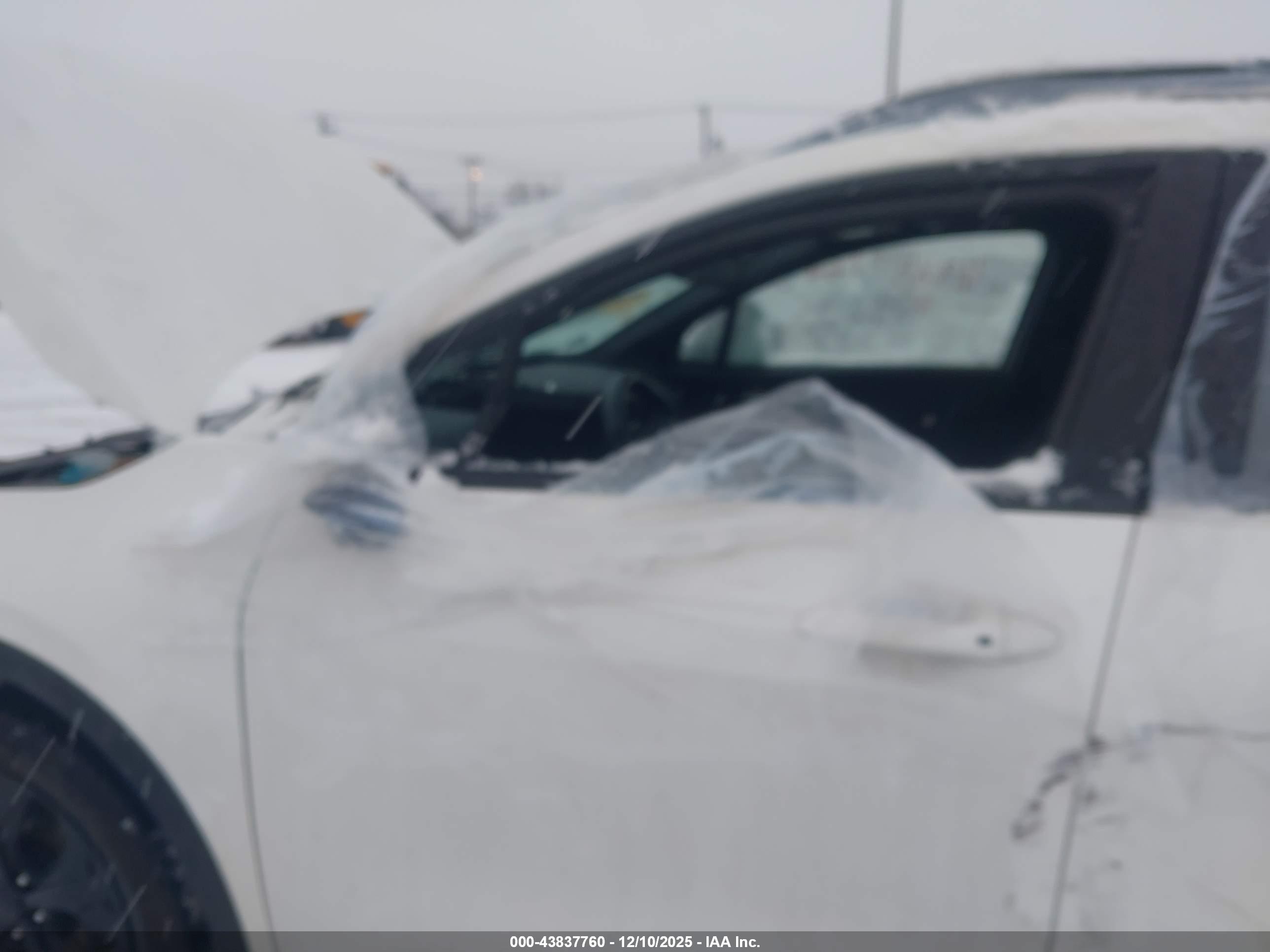 KIA SPORTAGE image 6