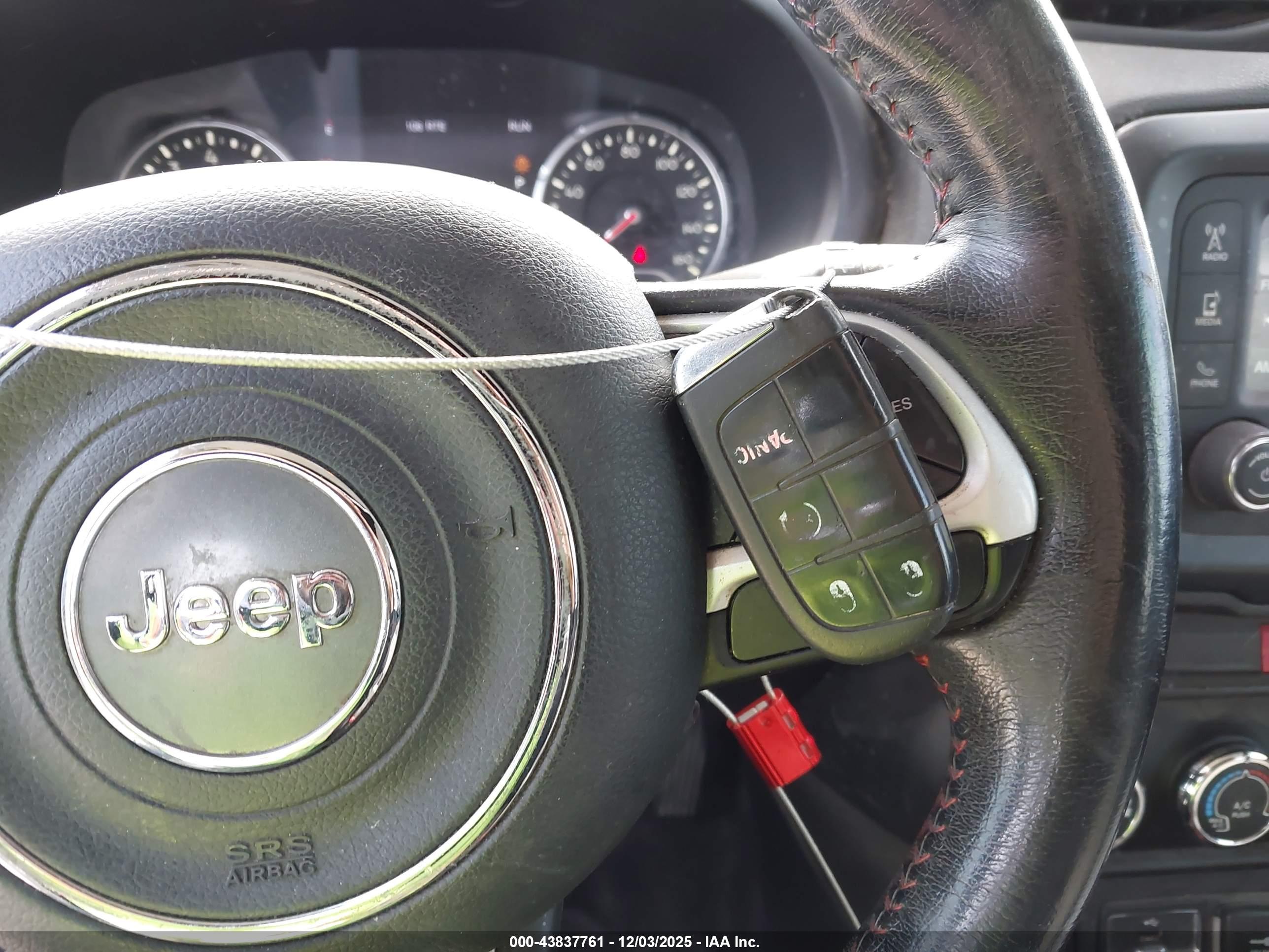 JEEP RENEGADE image 11