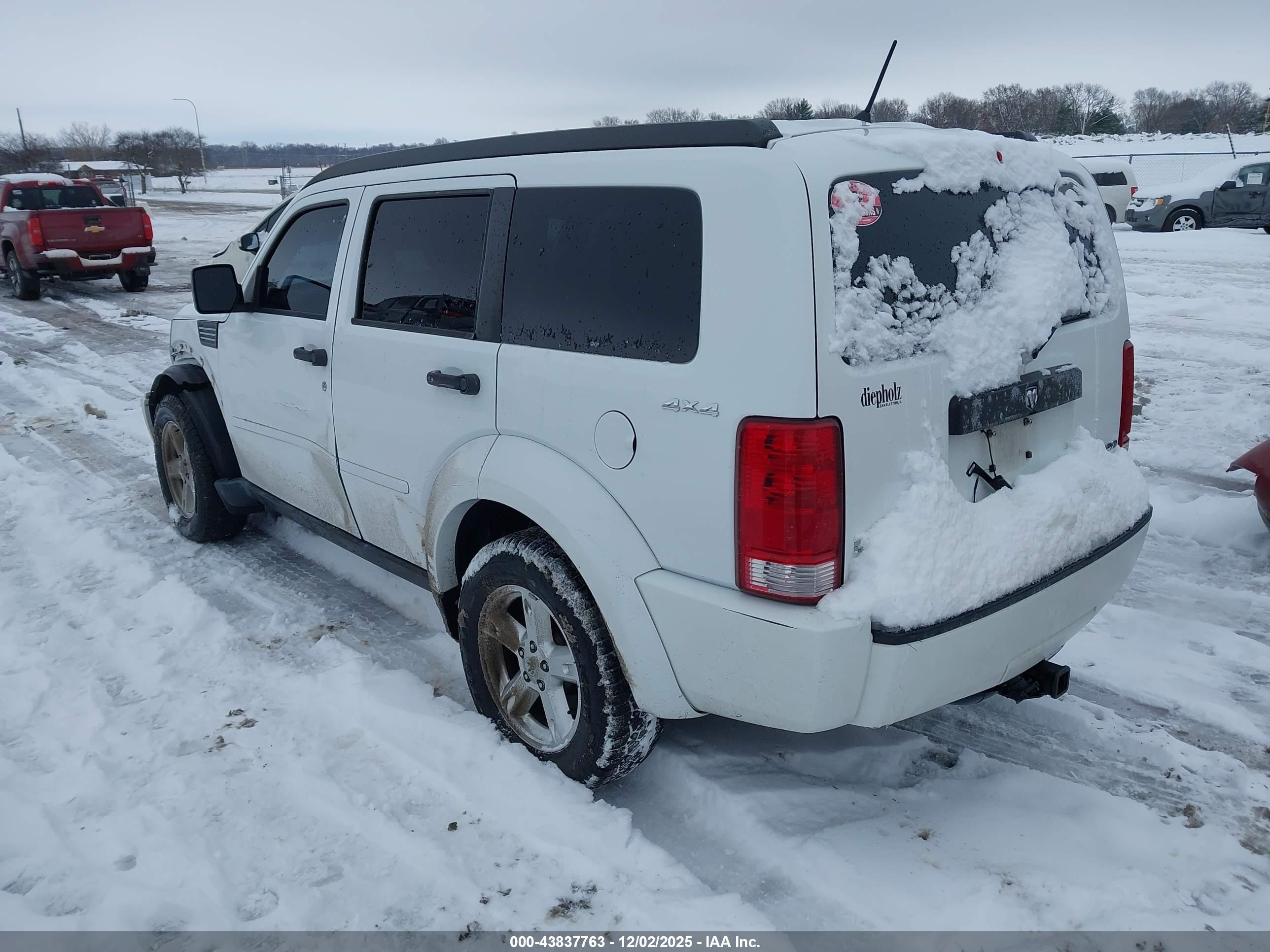 DODGE NITRO image 3