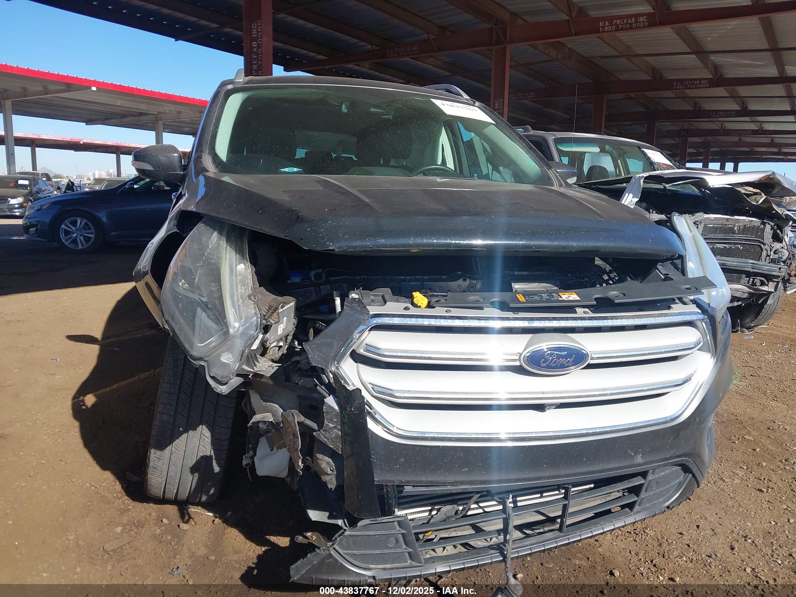 FORD ESCAPE image 6