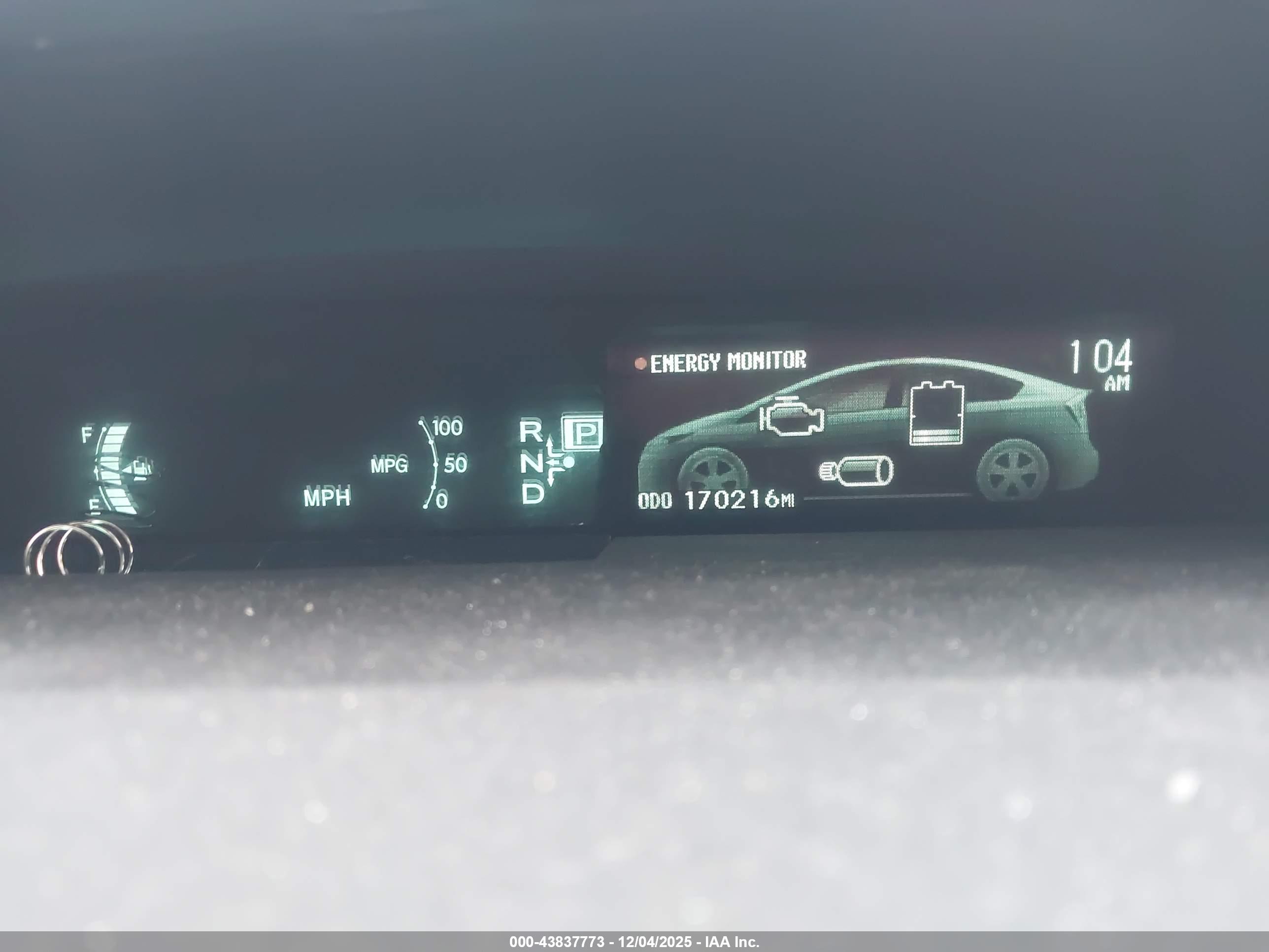 TOYOTA PRIUS image 7