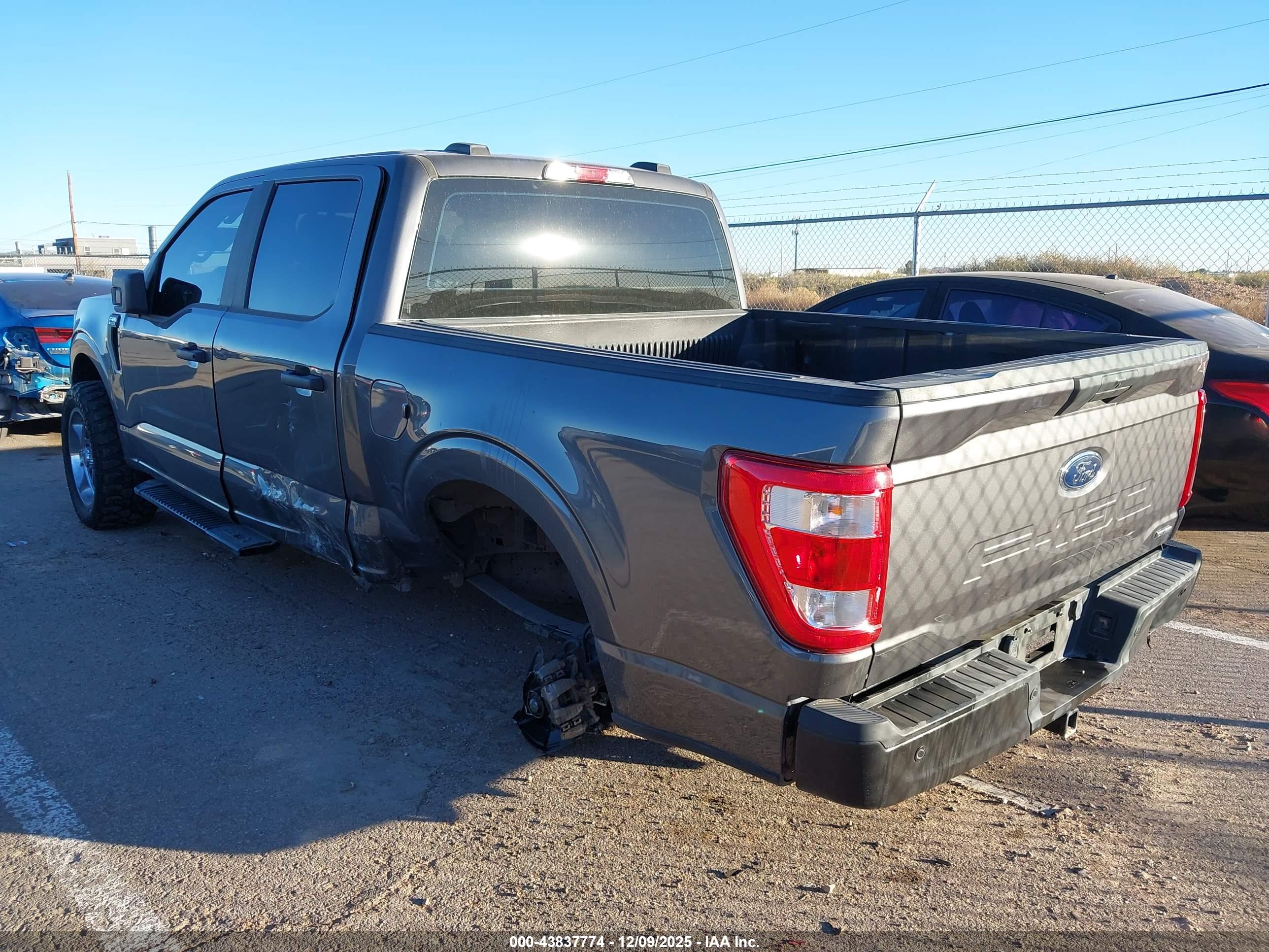 FORD F-150 image 3