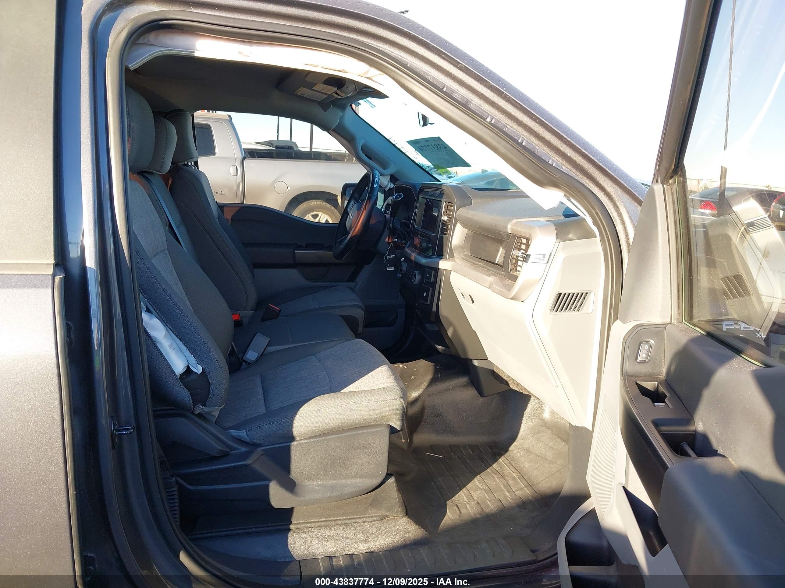 FORD F-150 image 5