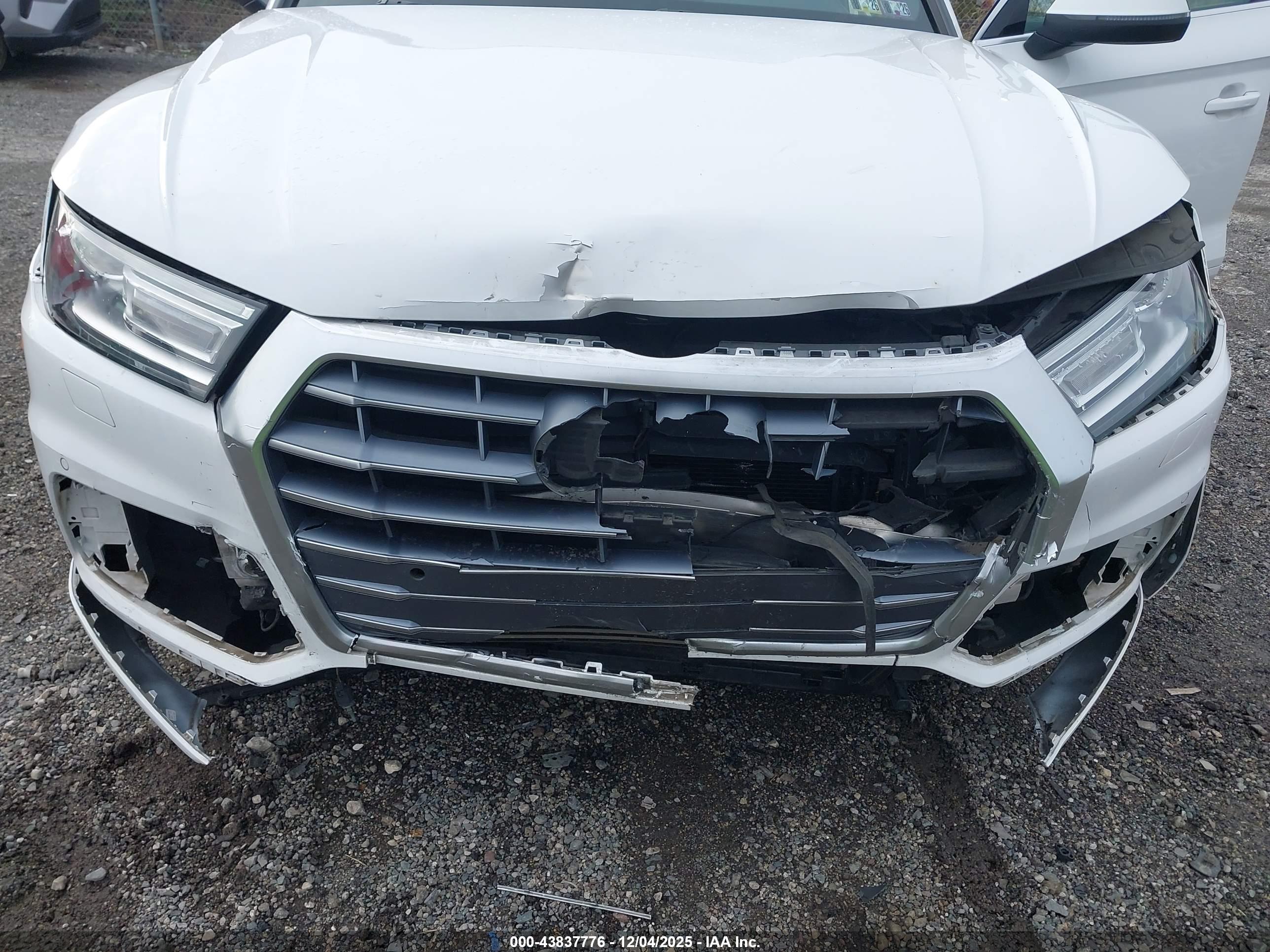 AUDI Q5 image 6