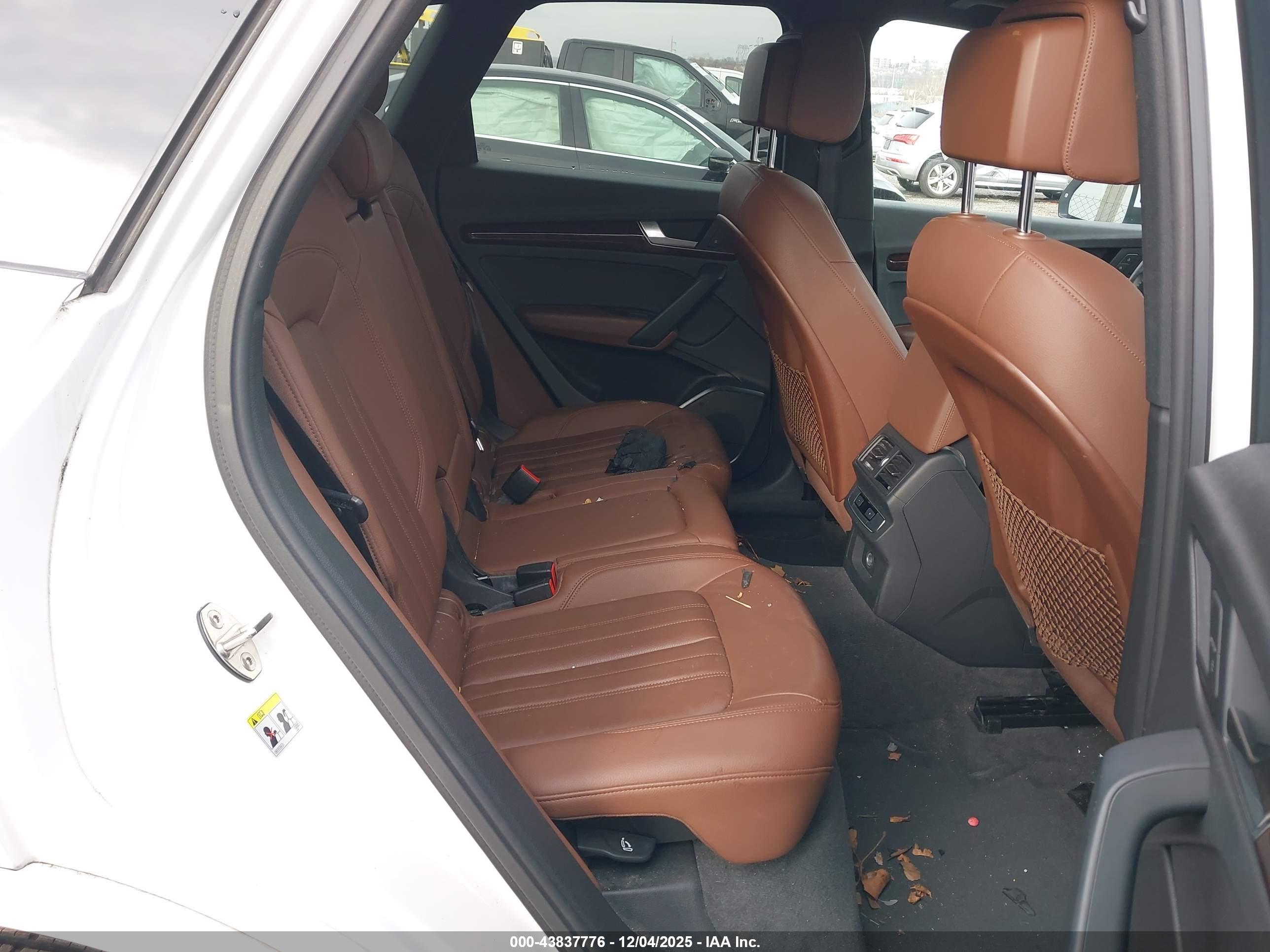 AUDI Q5 image 8