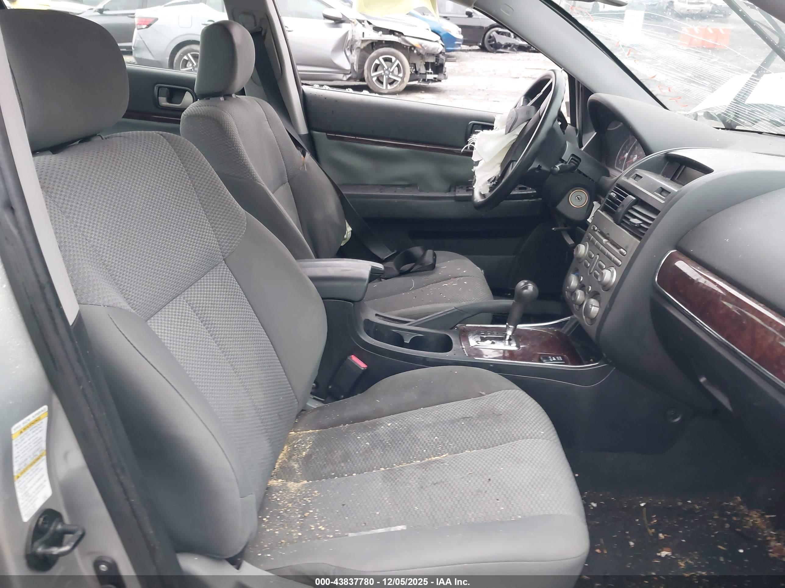 MITSUBISHI GALANT image 5