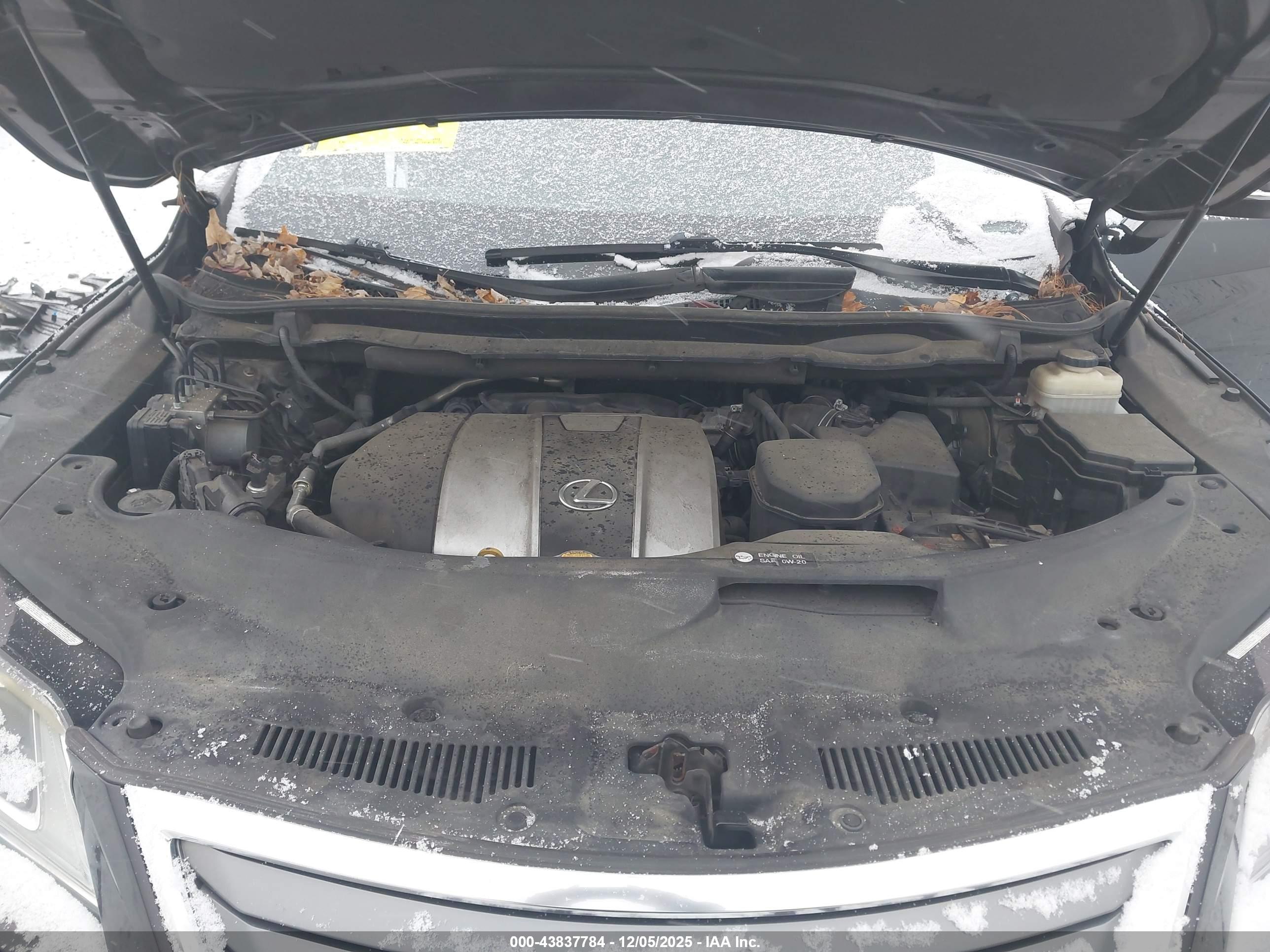 LEXUS RX image 10