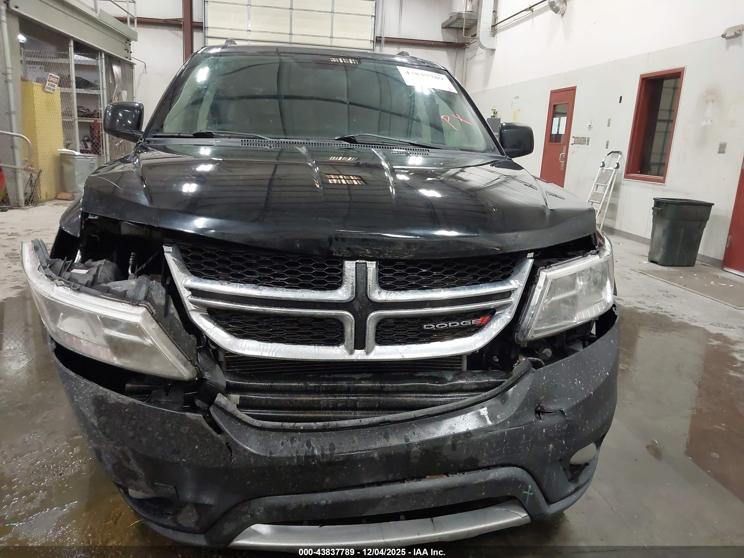 DODGE JOURNEY image 6