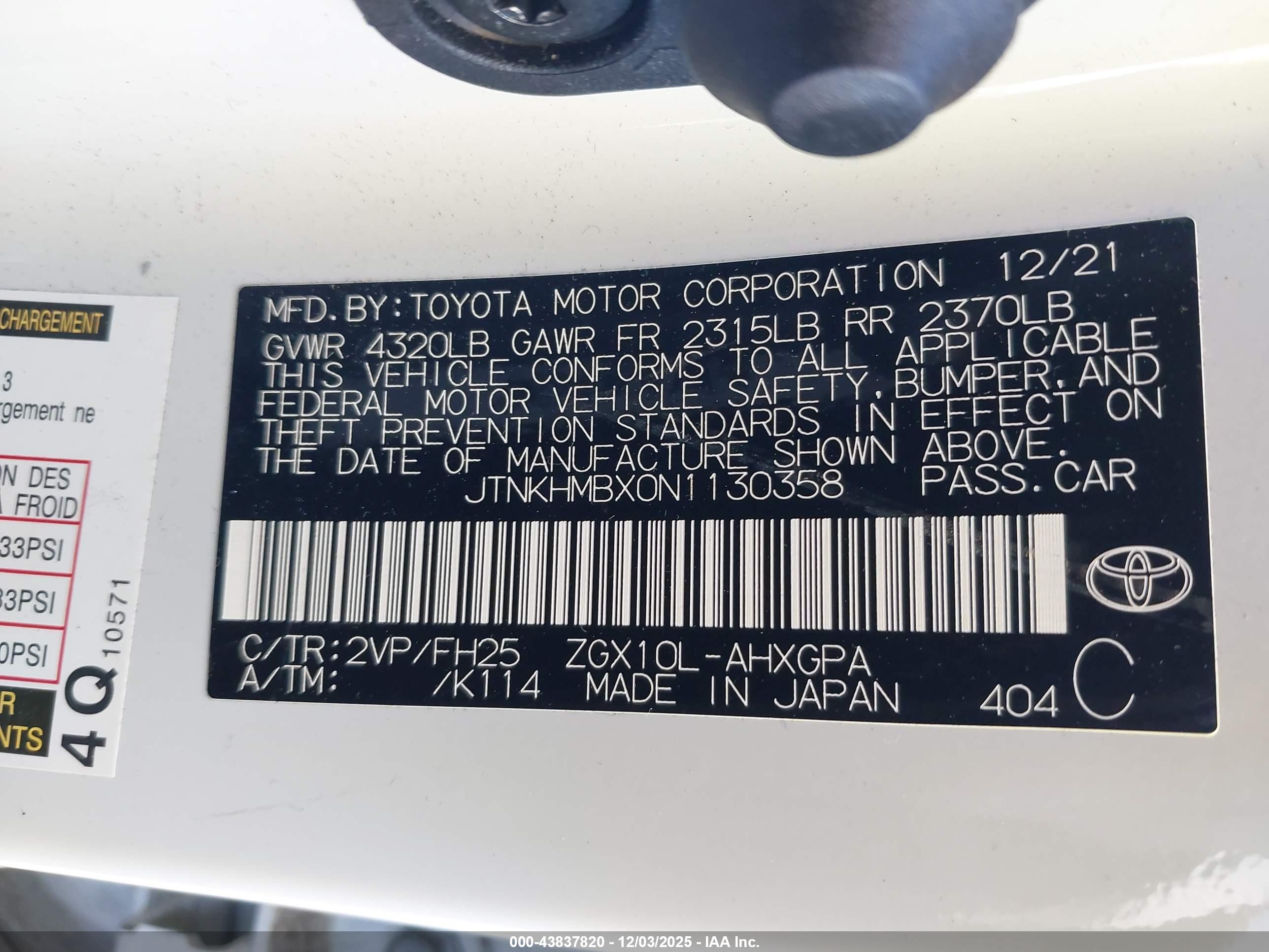 TOYOTA C-HR image 9