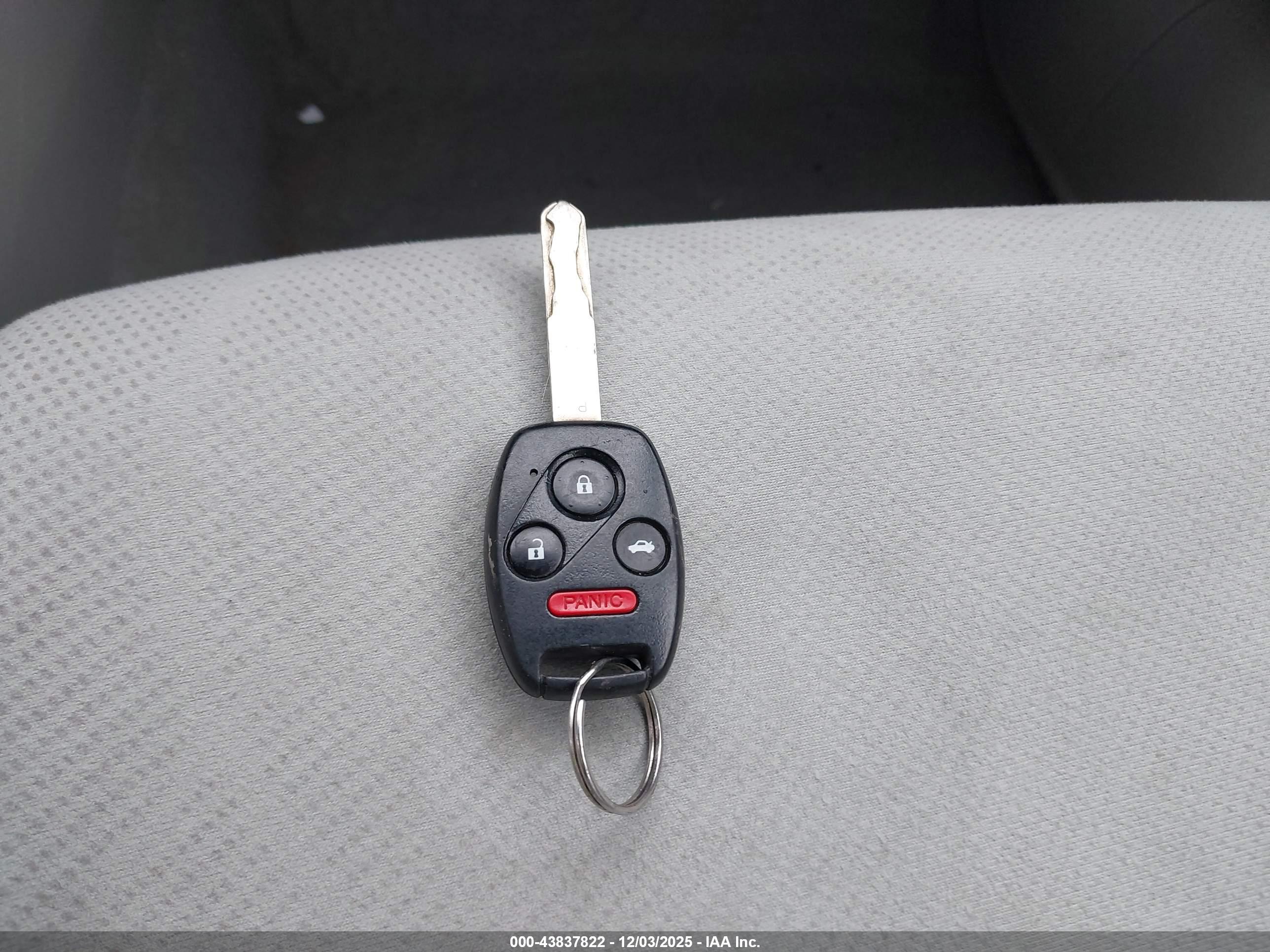 HONDA CIVIC image 11