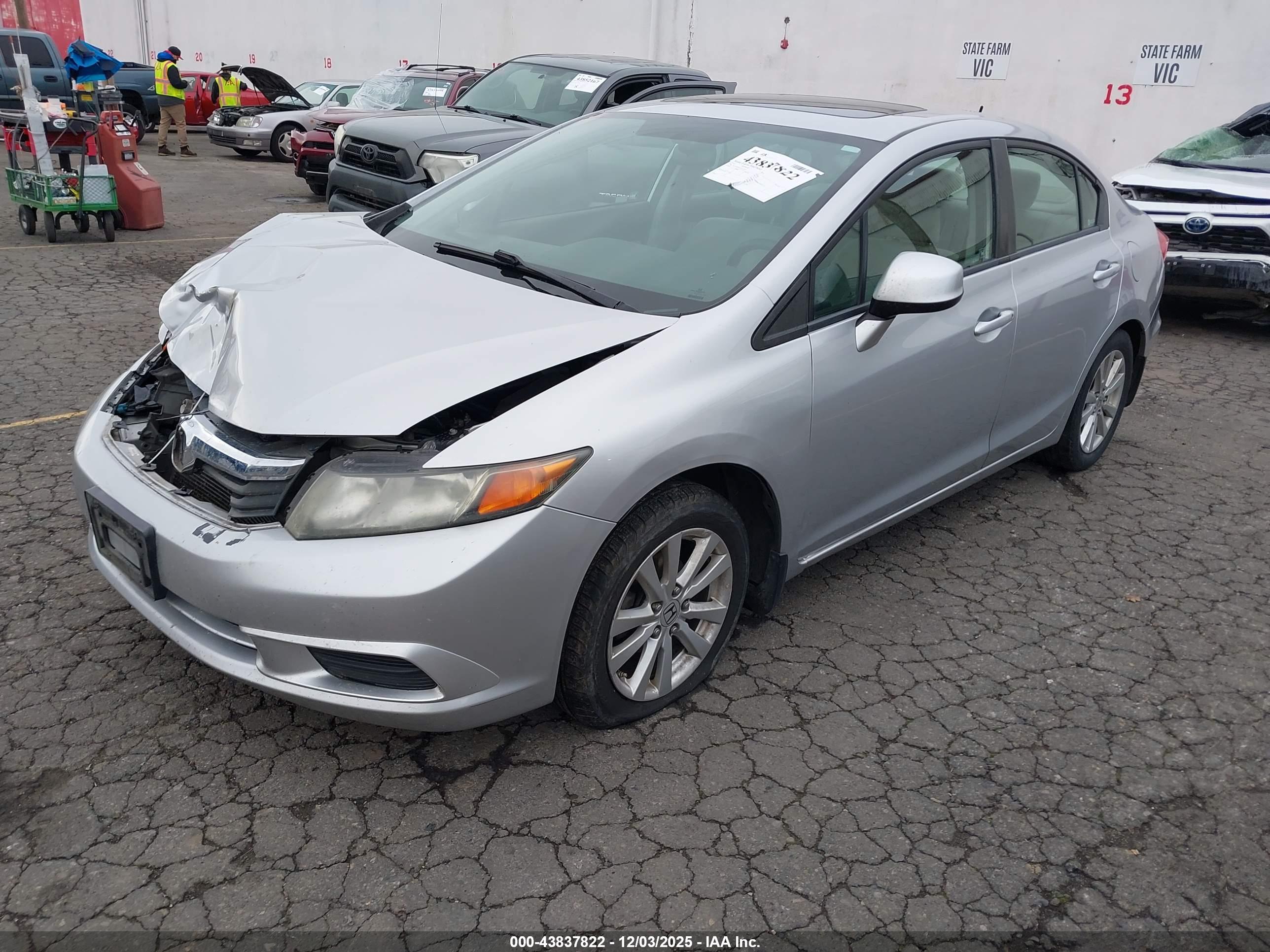HONDA CIVIC image 2
