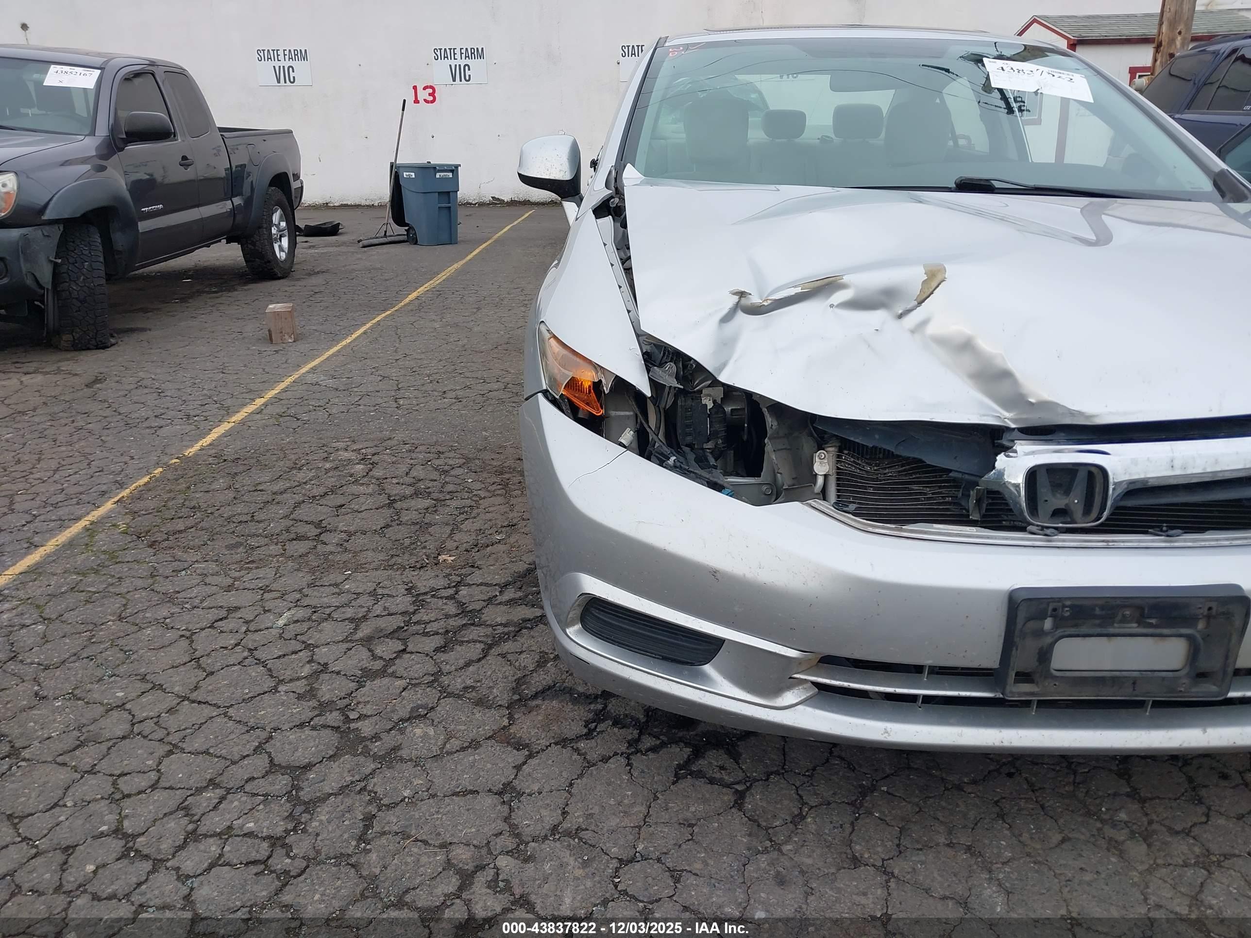 HONDA CIVIC image 6