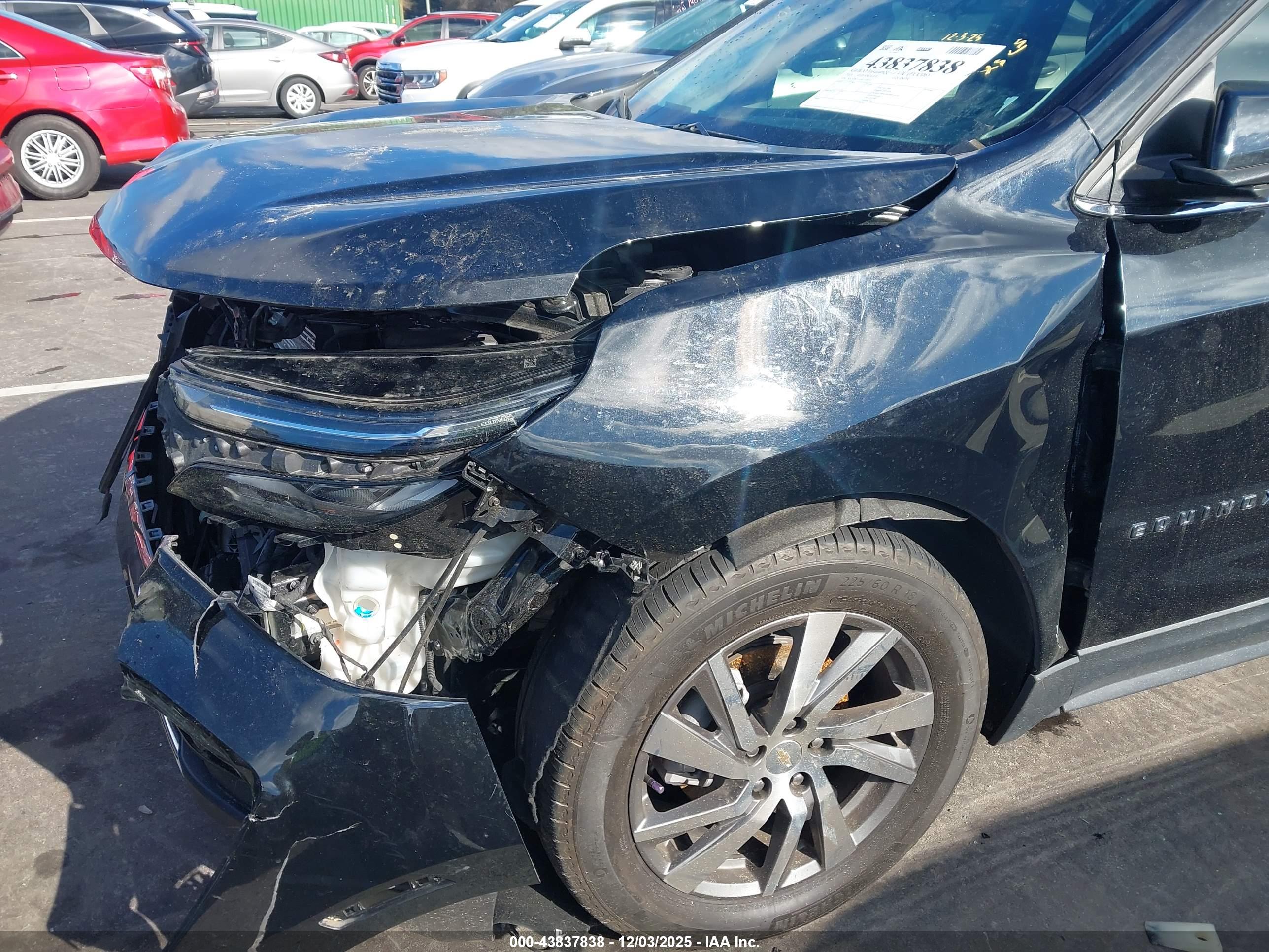 CHEVROLET EQUINOX image 6