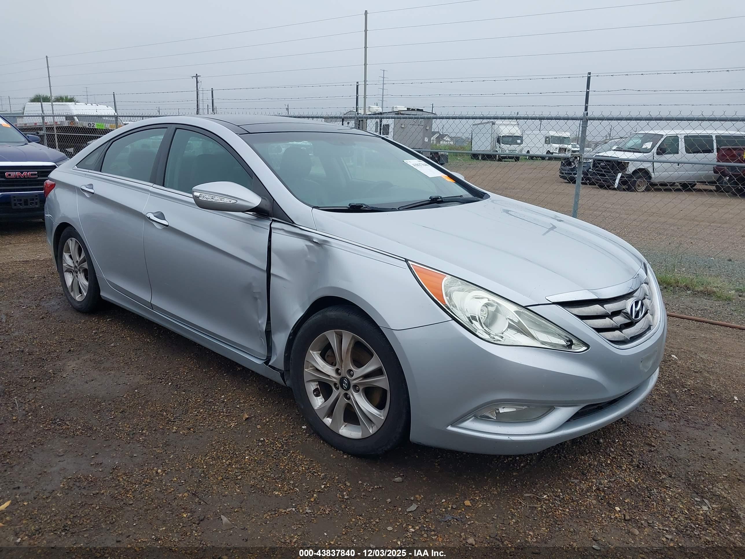 HYUNDAI SONATA image 6