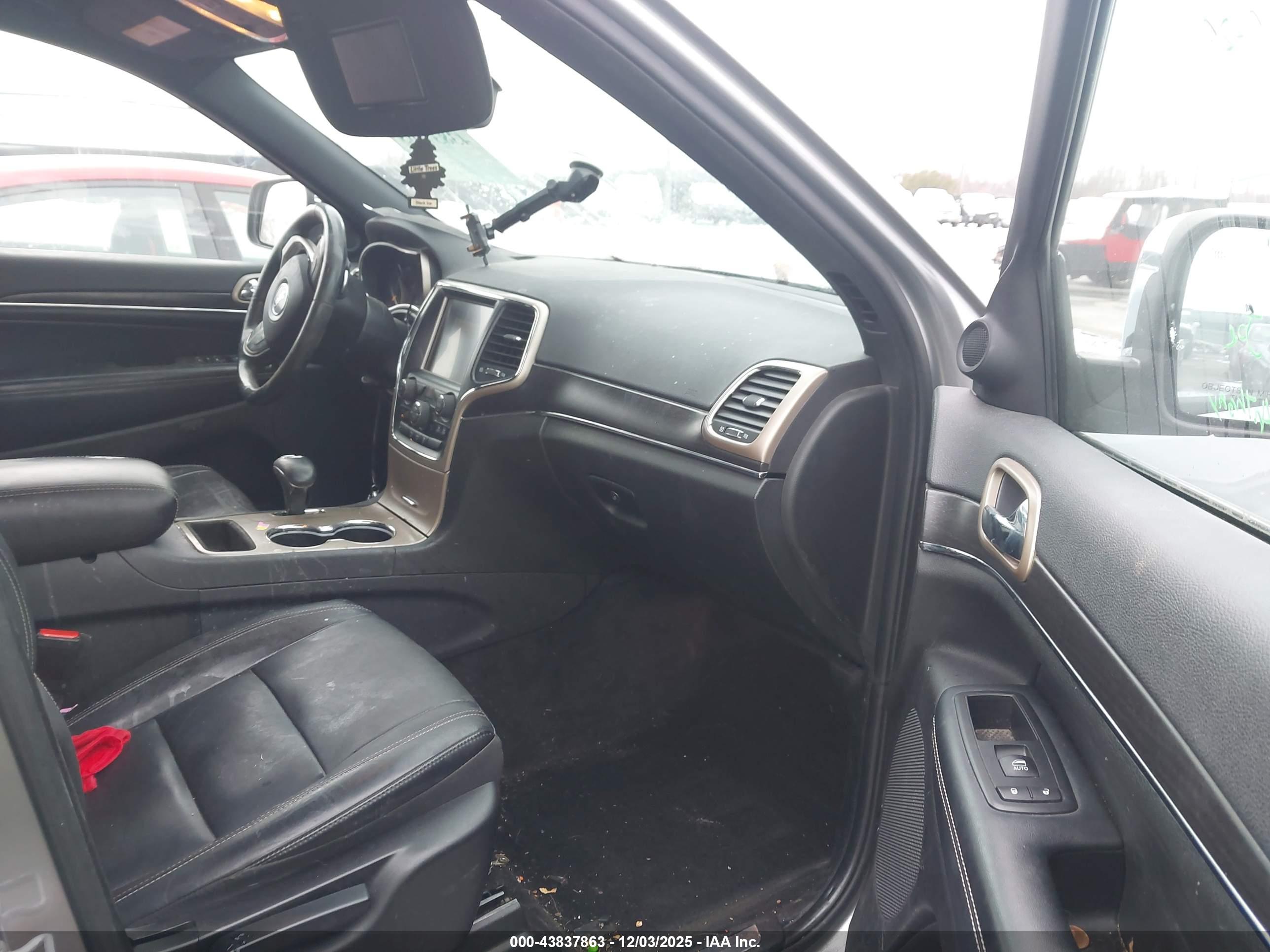 JEEP GRAND image 5