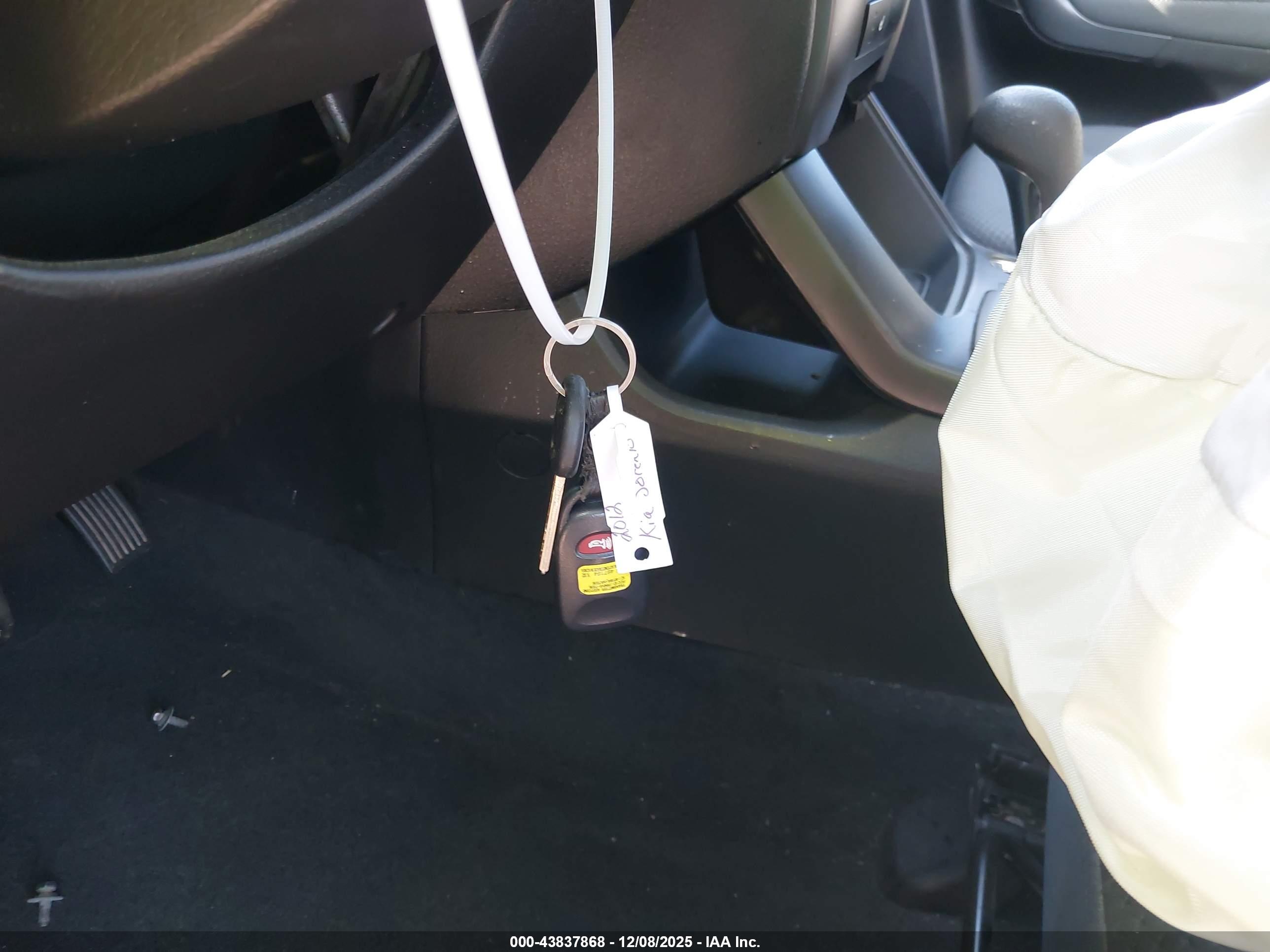 KIA SORENTO image 11