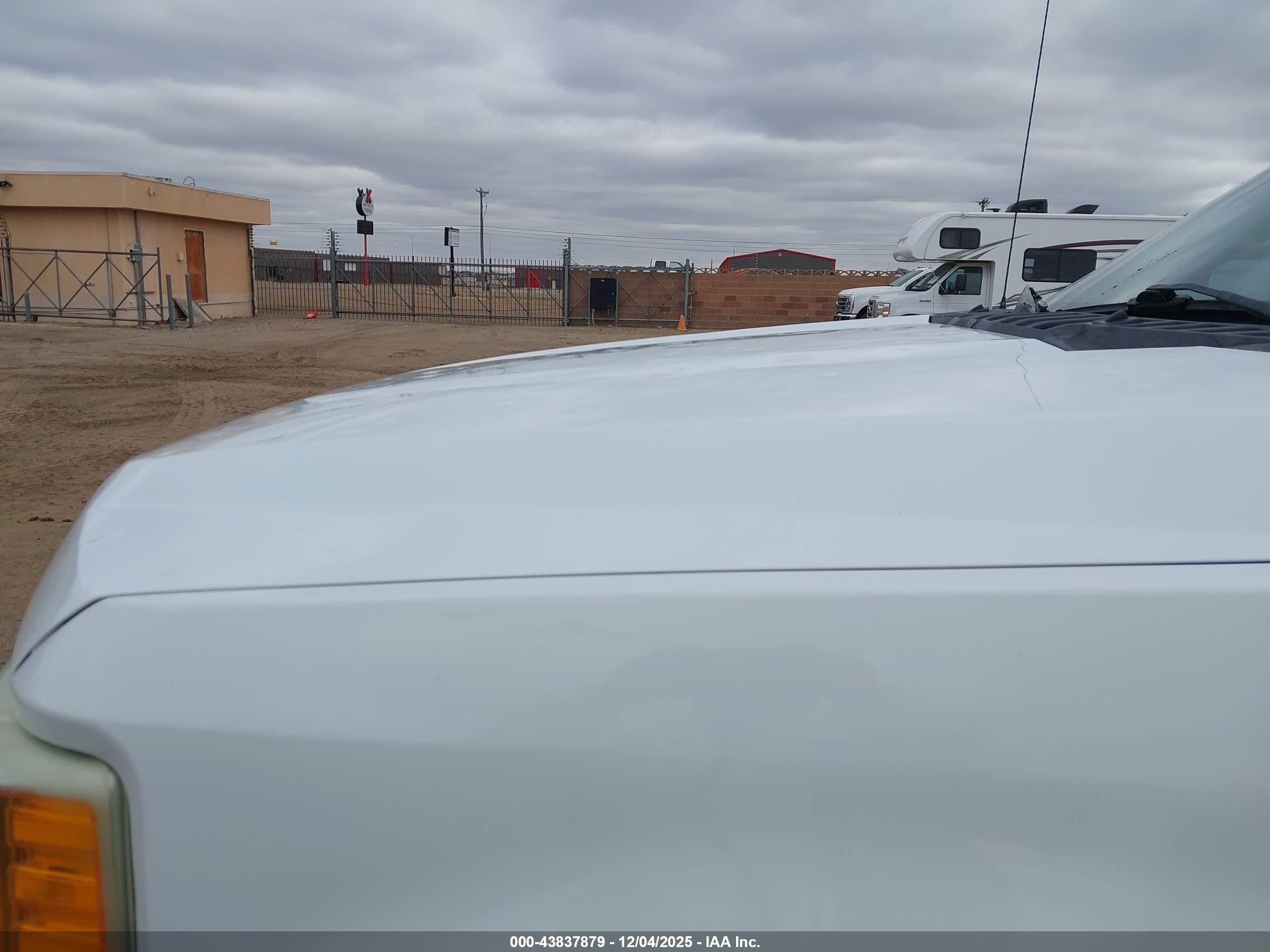 FORD F-250 image 6