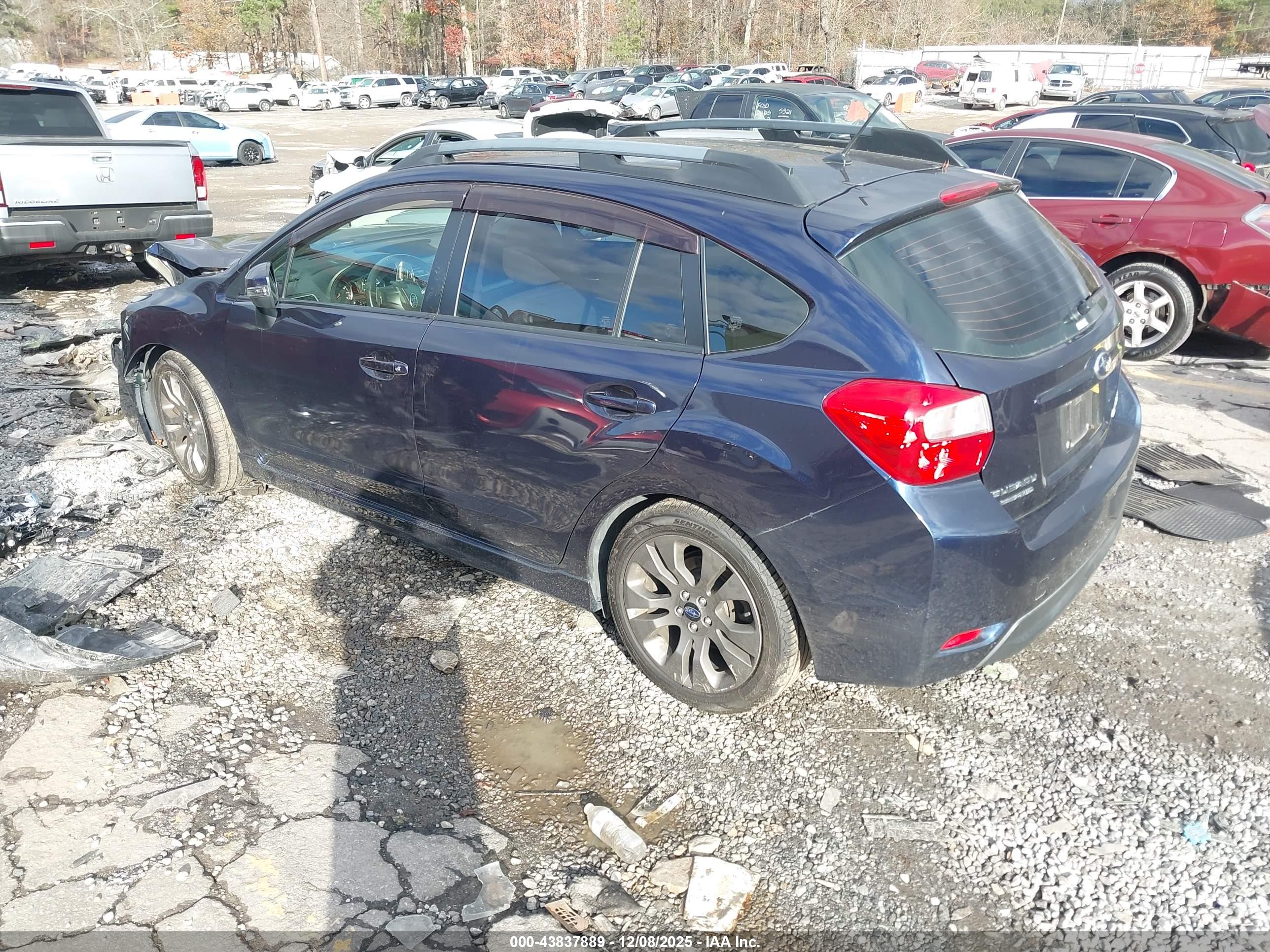 SUBARU IMPREZA image 3