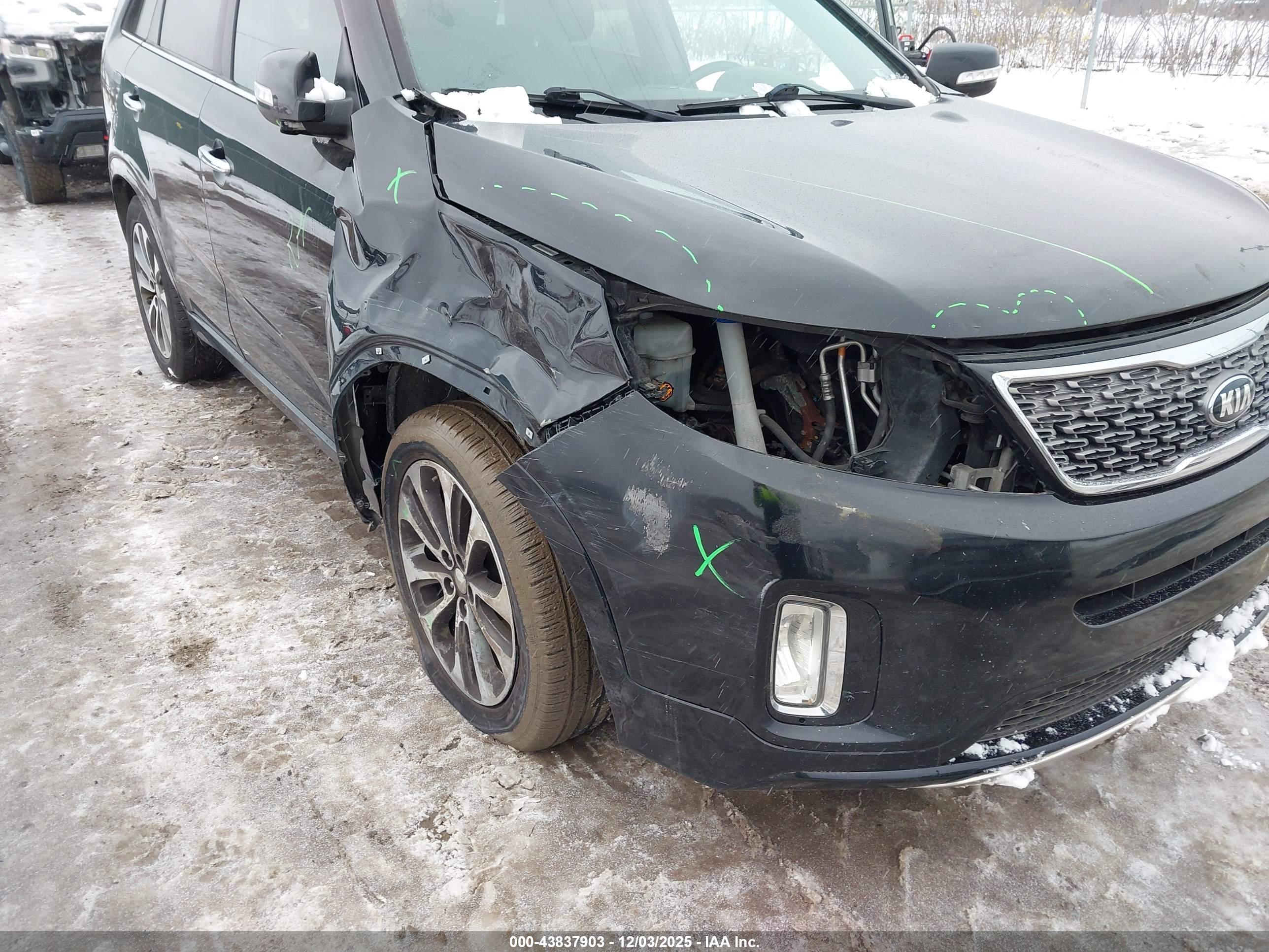 KIA SORENTO image 6