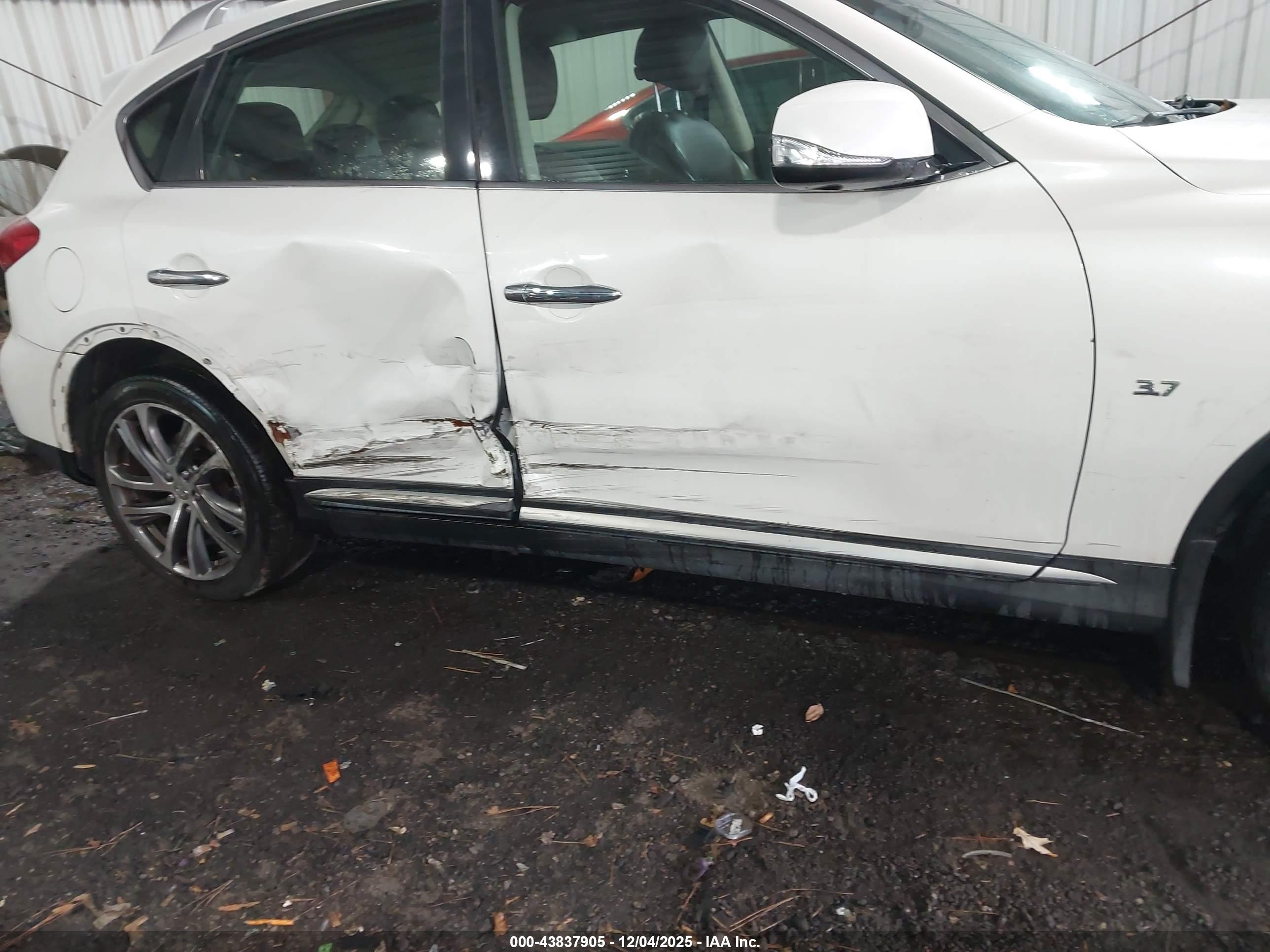 INFINITI QX50 image 6
