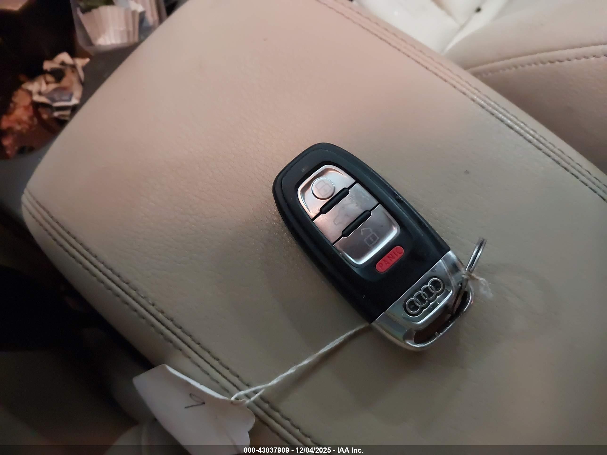 AUDI Q5 image 11