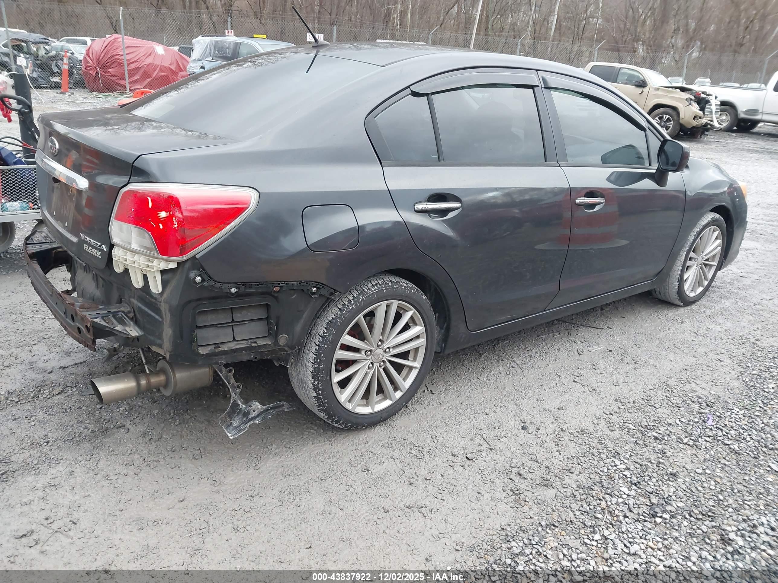 SUBARU IMPREZA image 4