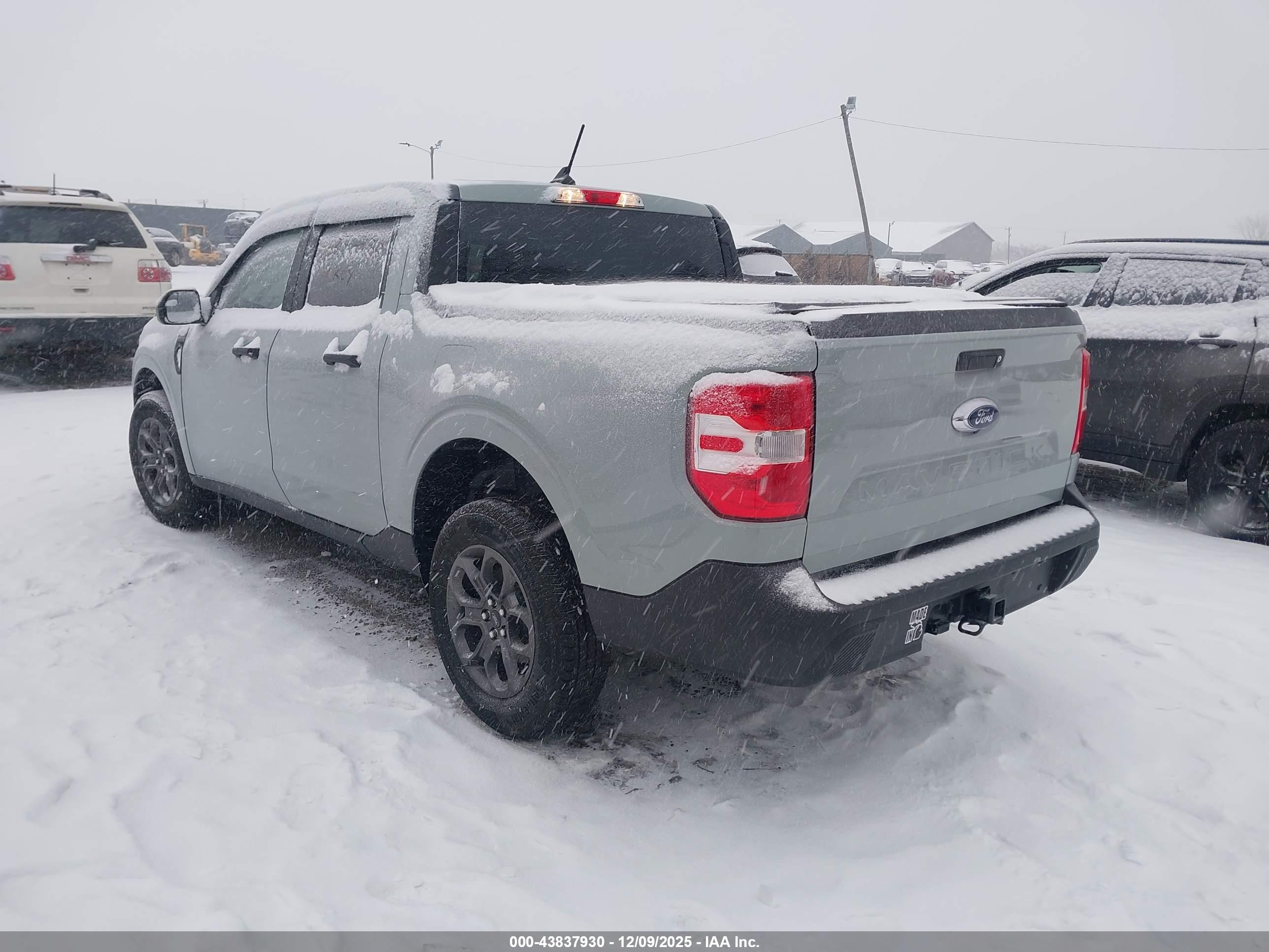 FORD MAVERICK image 3