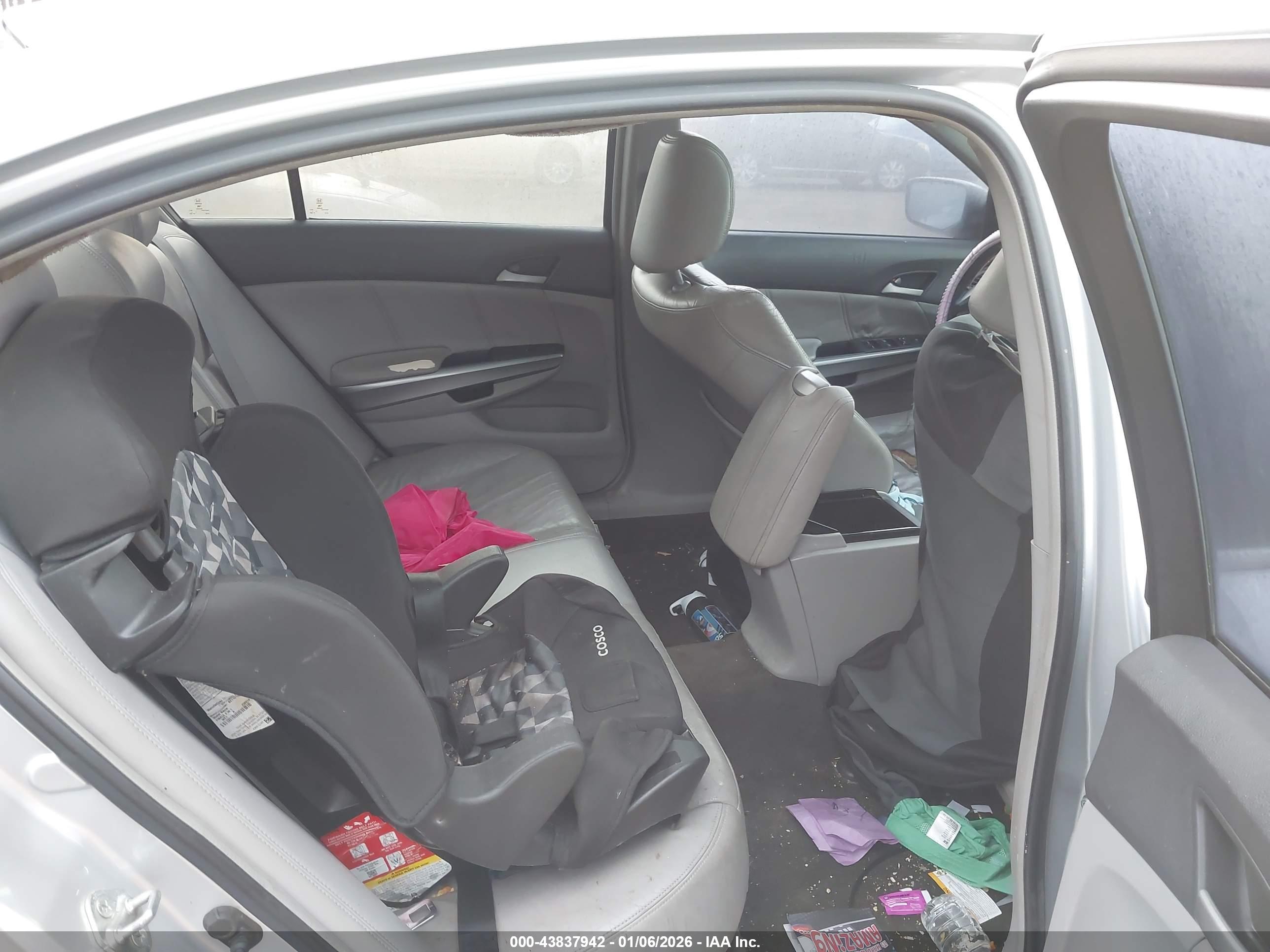 HONDA ACCORD image 8