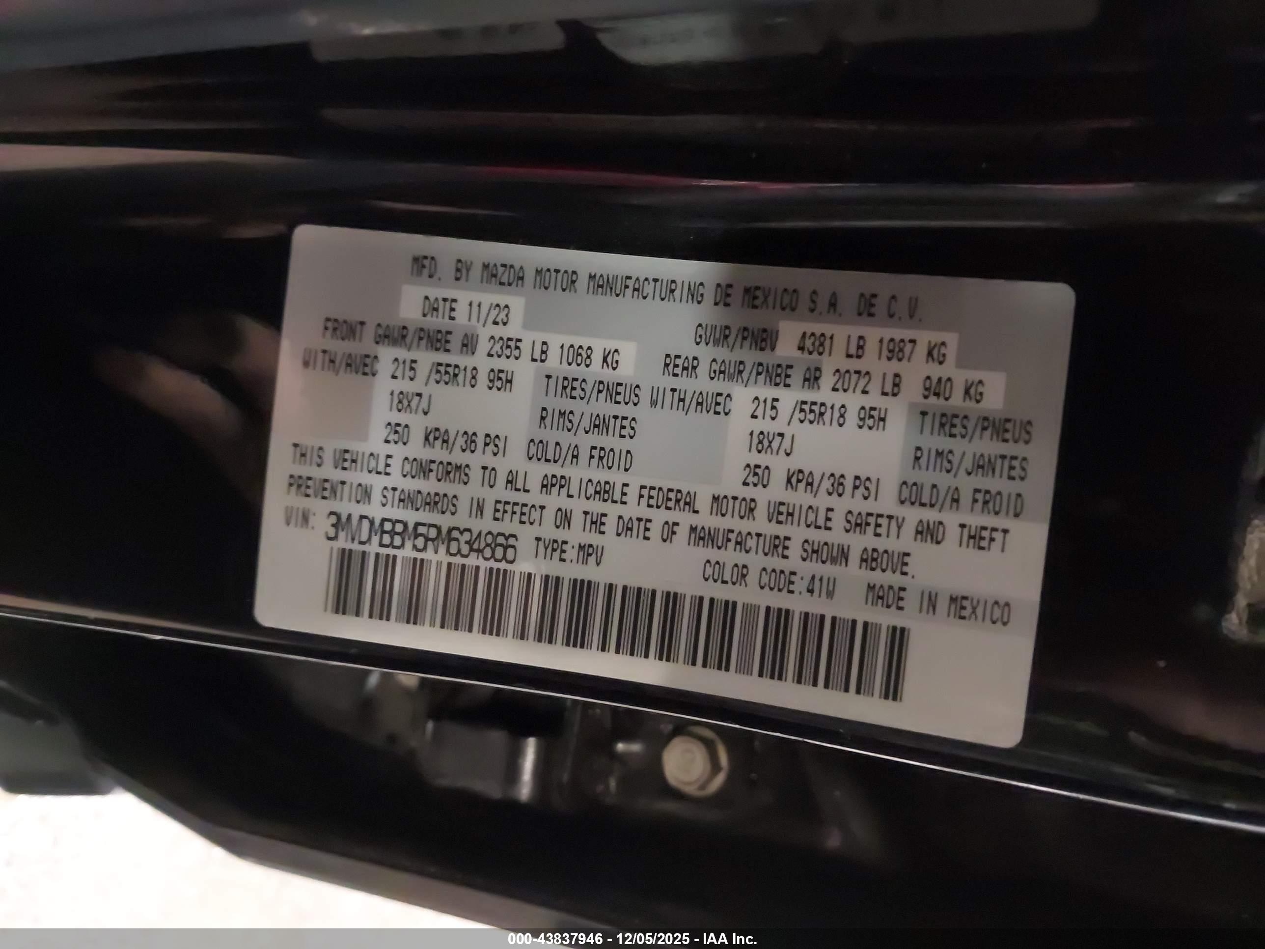 MAZDA CX-30 image 9