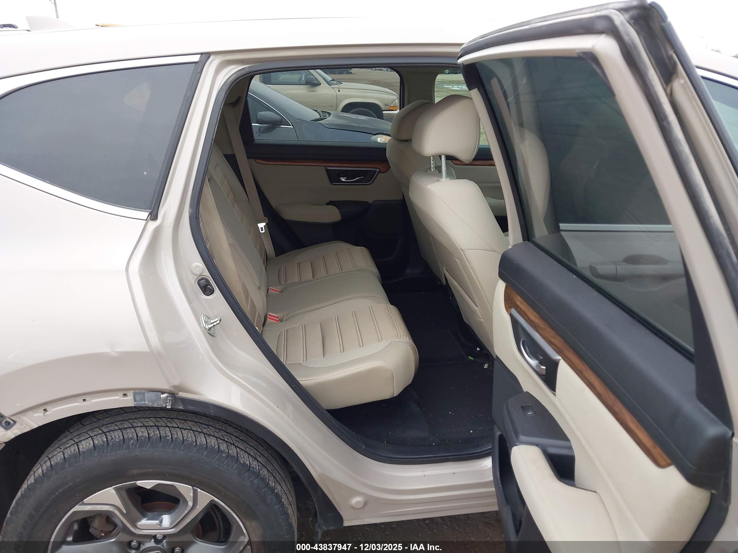 HONDA CR-V image 8