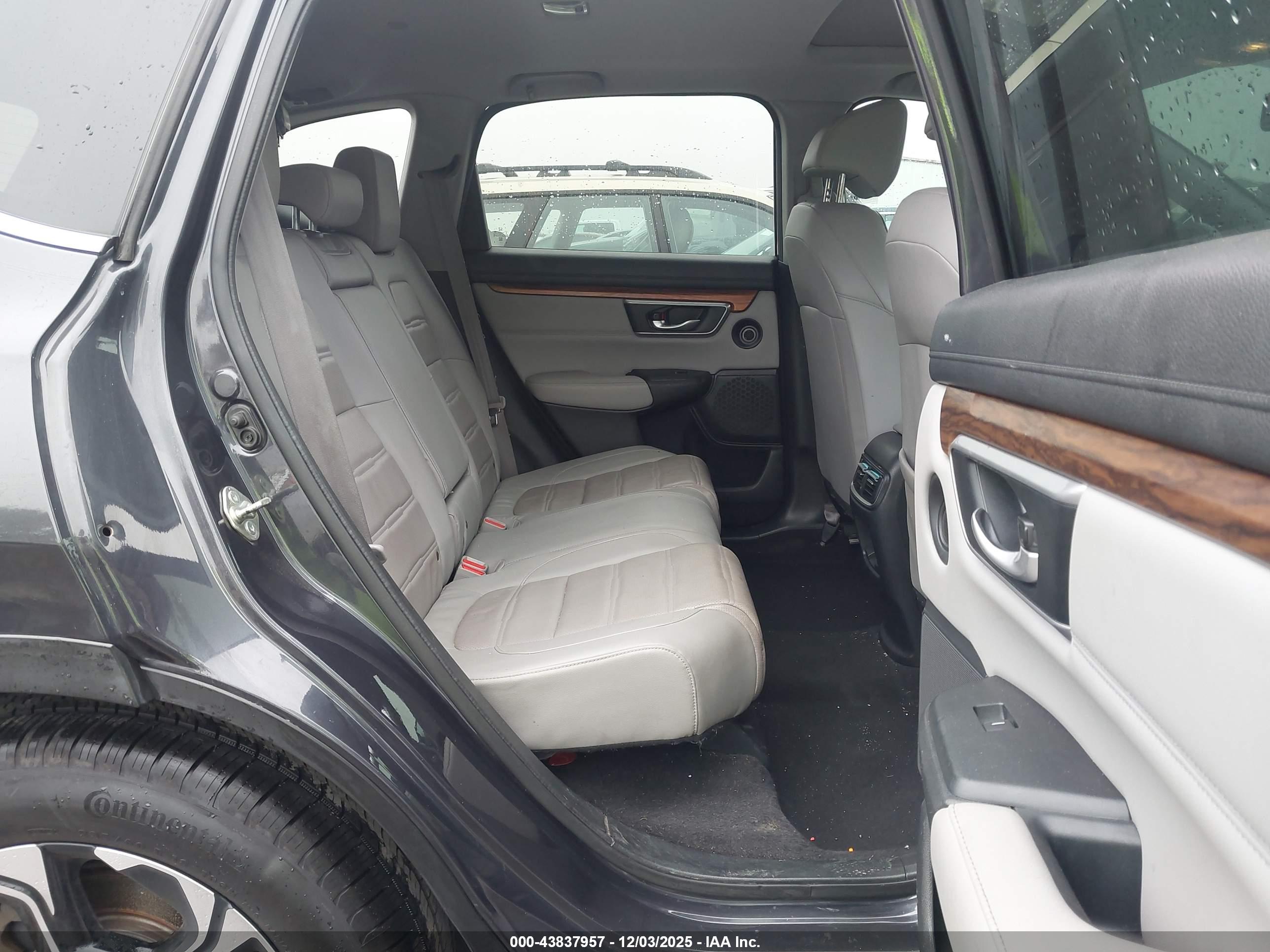 HONDA CR-V image 8